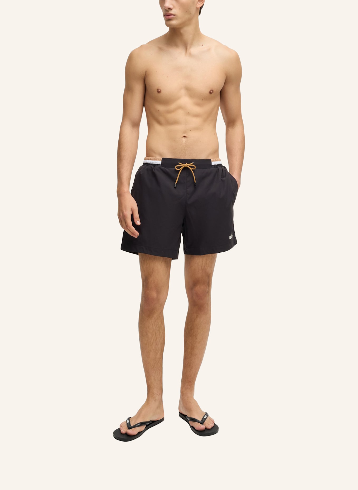 BOSS Sandale TRACY_THNG_RBLG_N: SCHWARZ