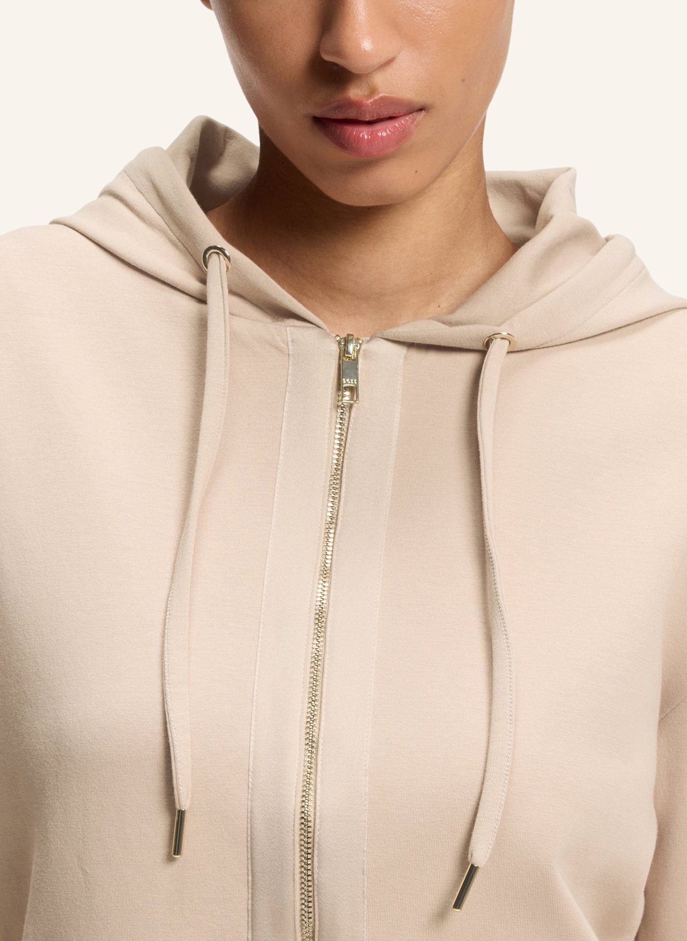 BOSS Loungewear Jacke SHINY B_JACKET H.: BEIGE