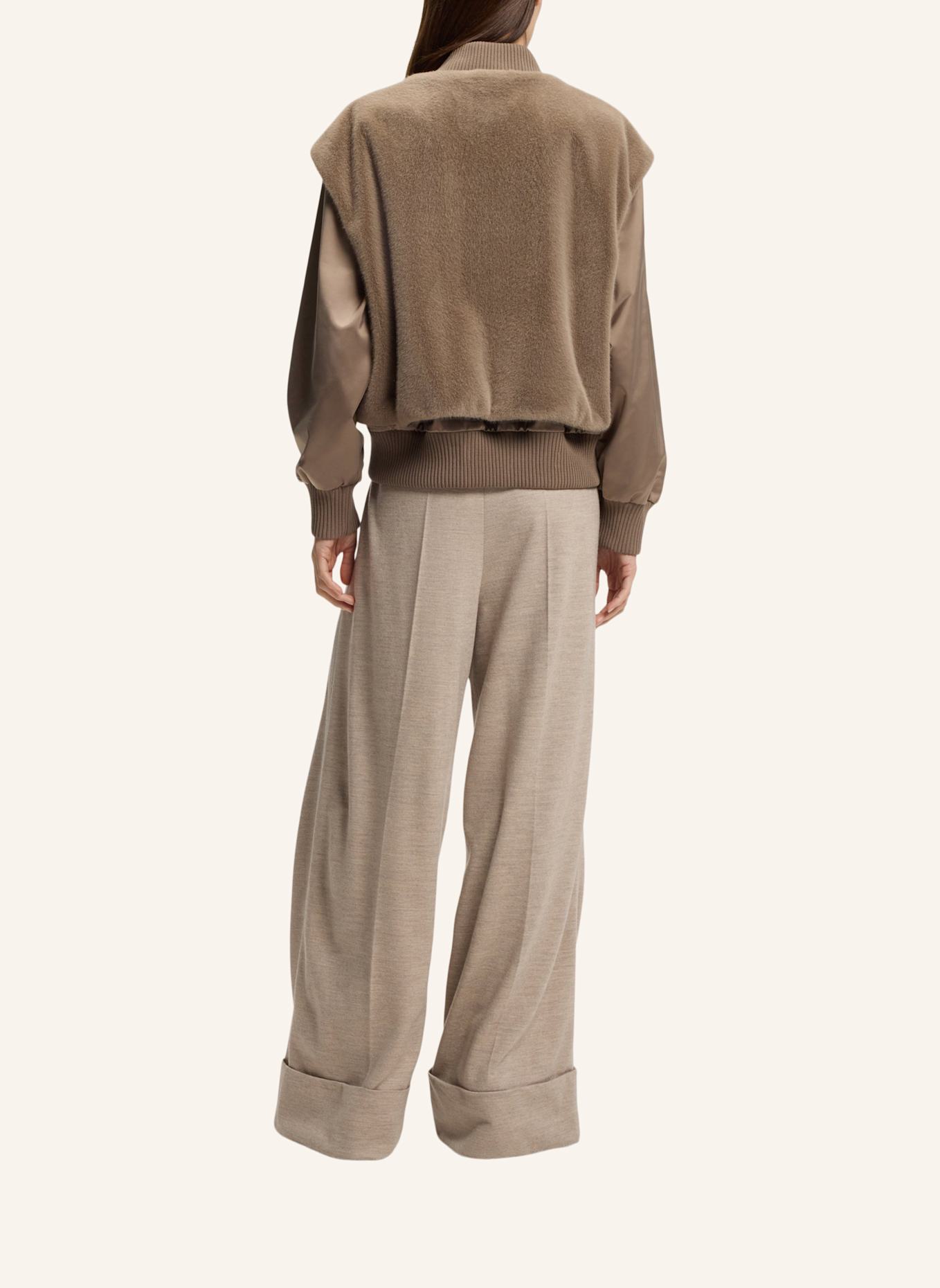 BOSS Casual Jacke PETTICA Regular Fit: BRAUN