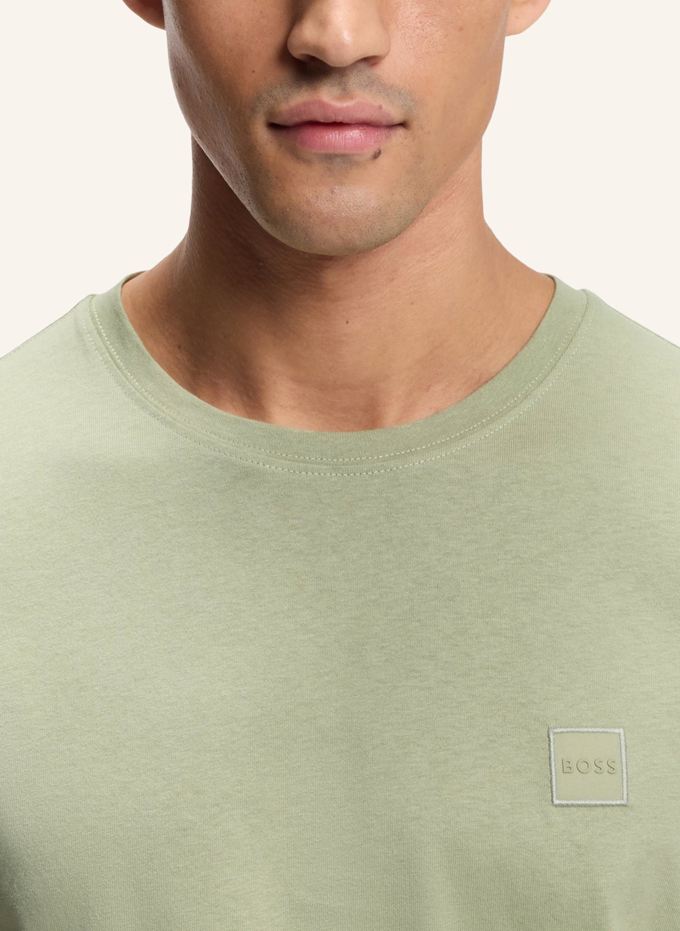 BOSS T-Shirt TALES: GRÜN