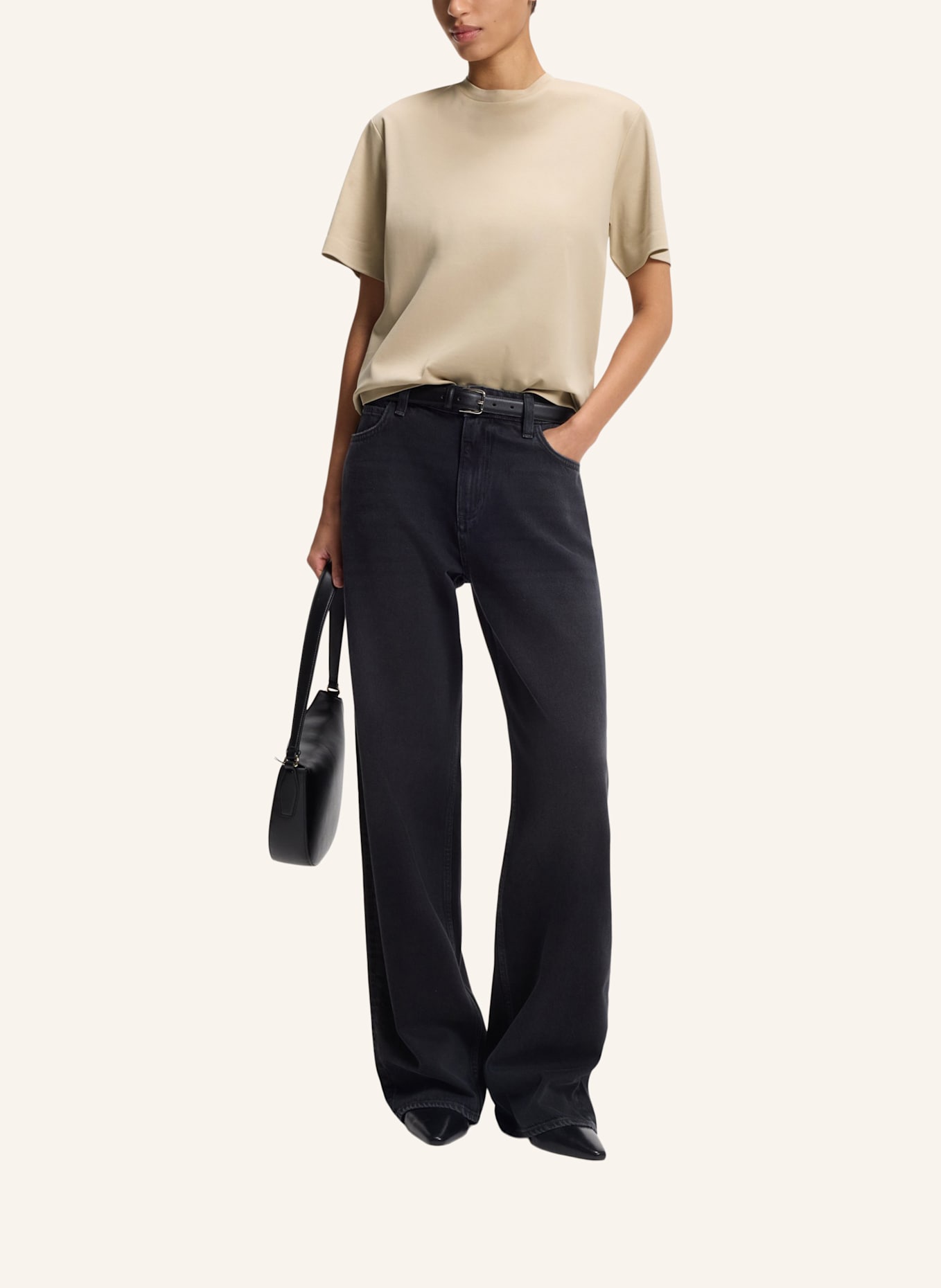 BOSS T-Shirt EHARPA Relaxed Fit: BEIGE