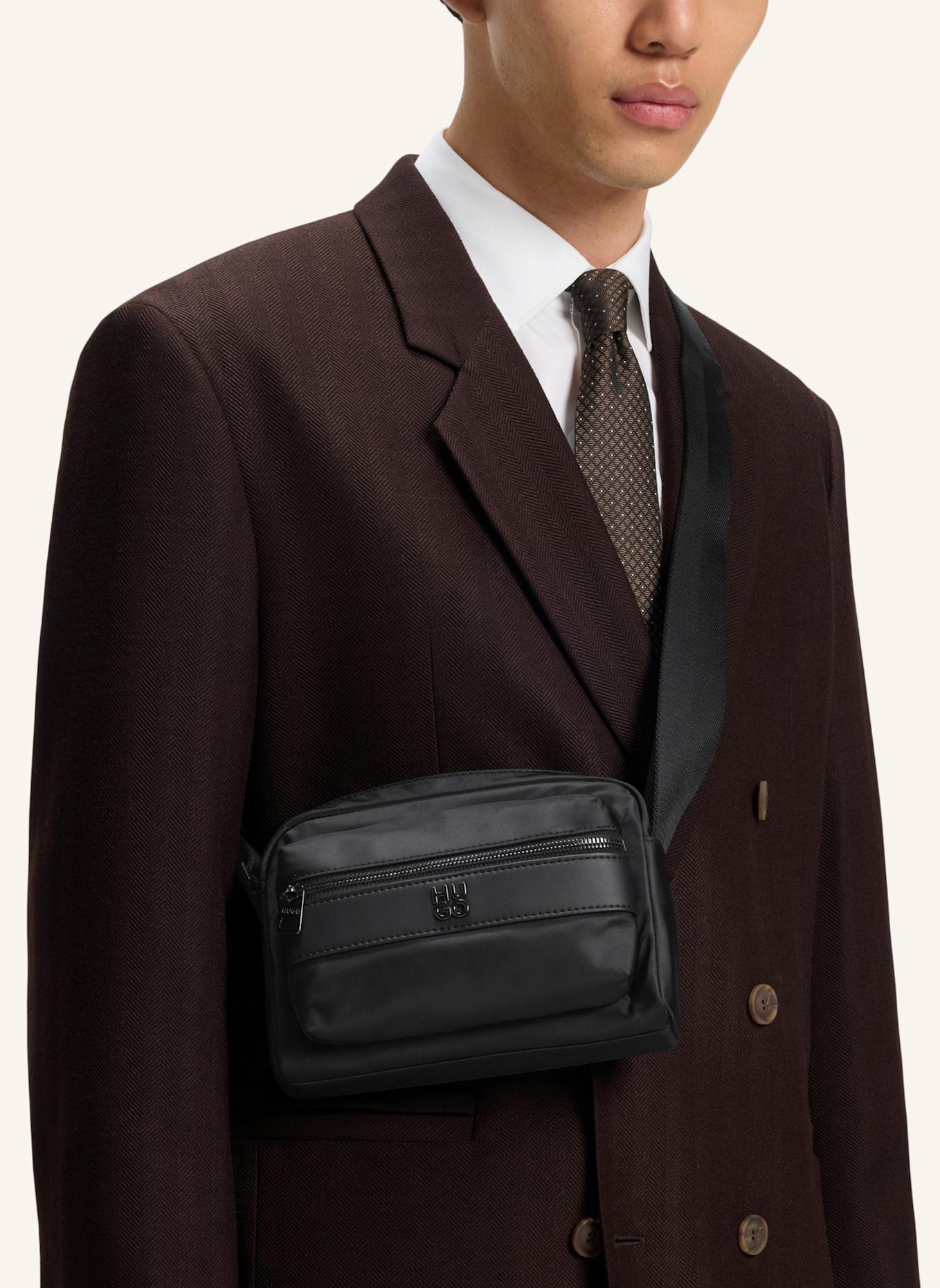 HUGO Crossbody-Tasche QUANTIC_N_EW CROSSB: SCHWARZ