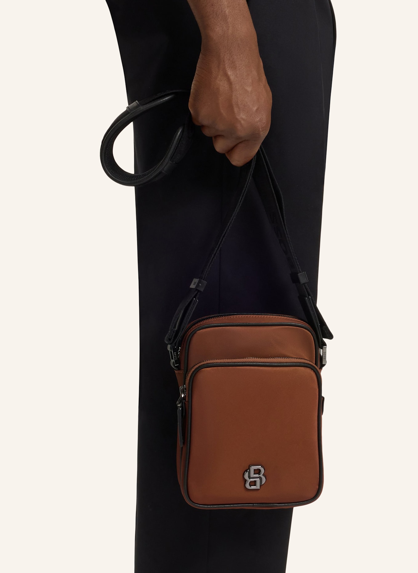 BOSS Reporter B_ICON_NS CROSSB: BRAUN