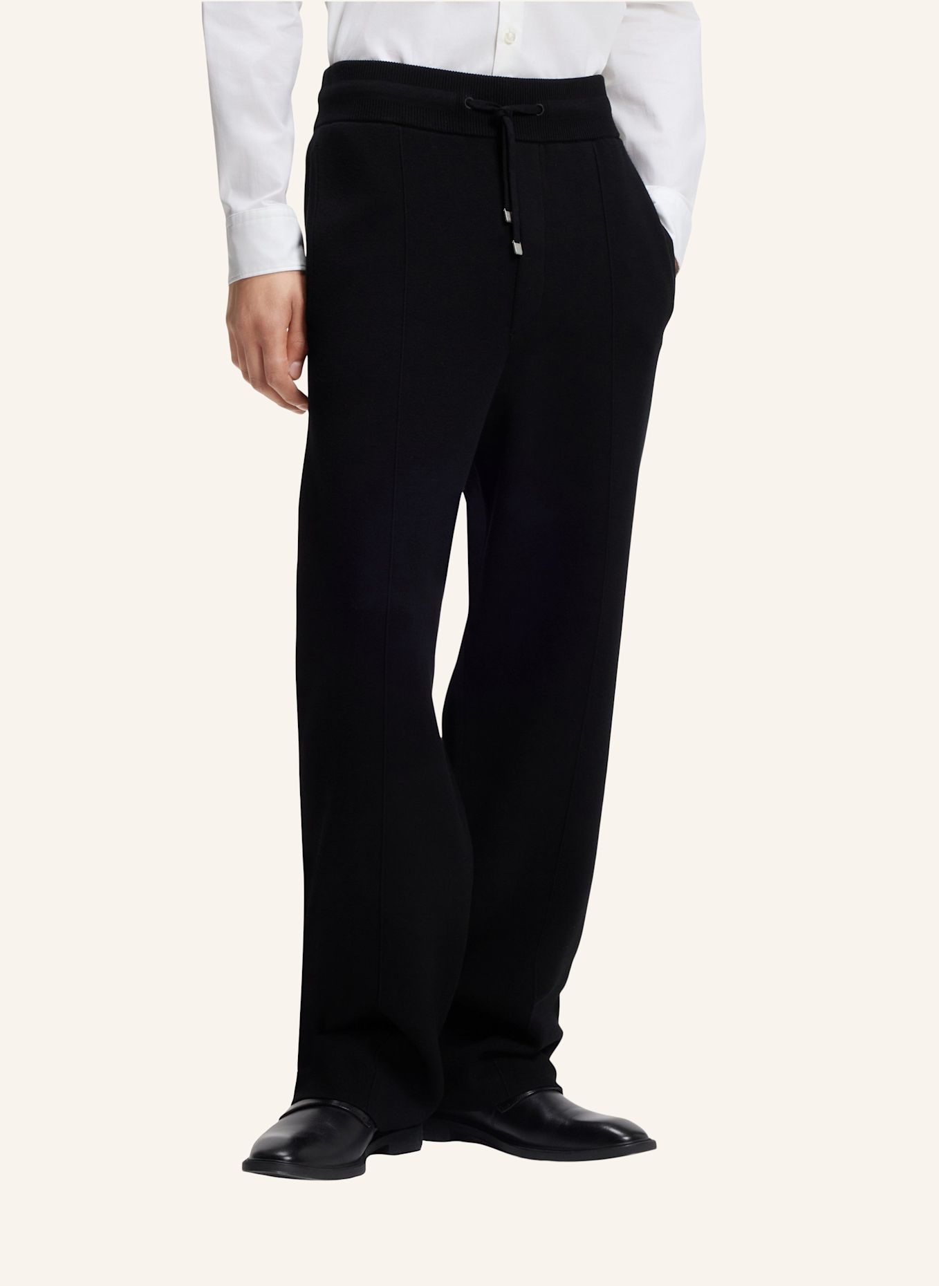 HUGO SITRO Relaxed Fit: SCHWARZ