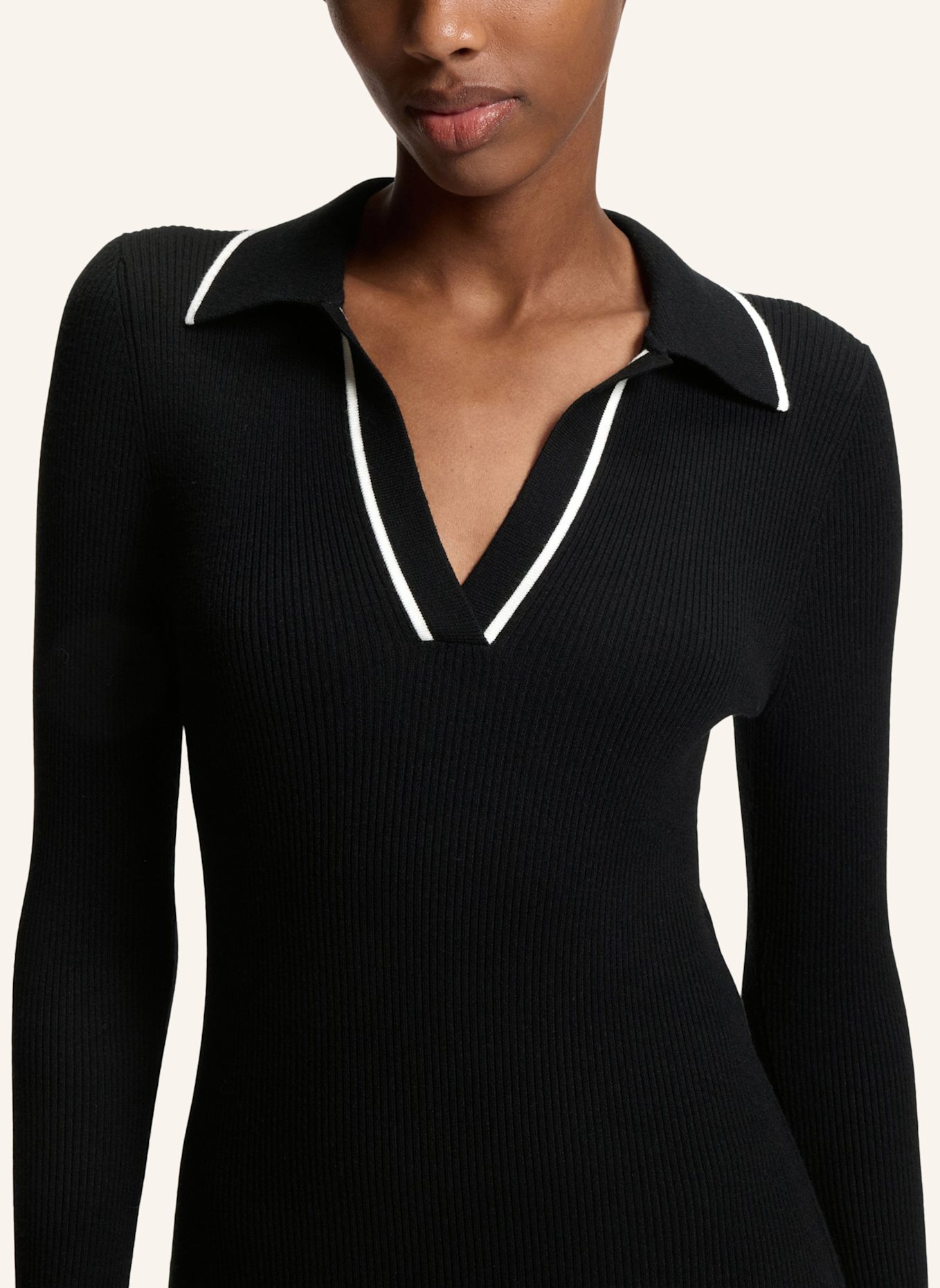 HUGO Gestricktes Kleid SAMURY Slim Fit: SCHWARZ