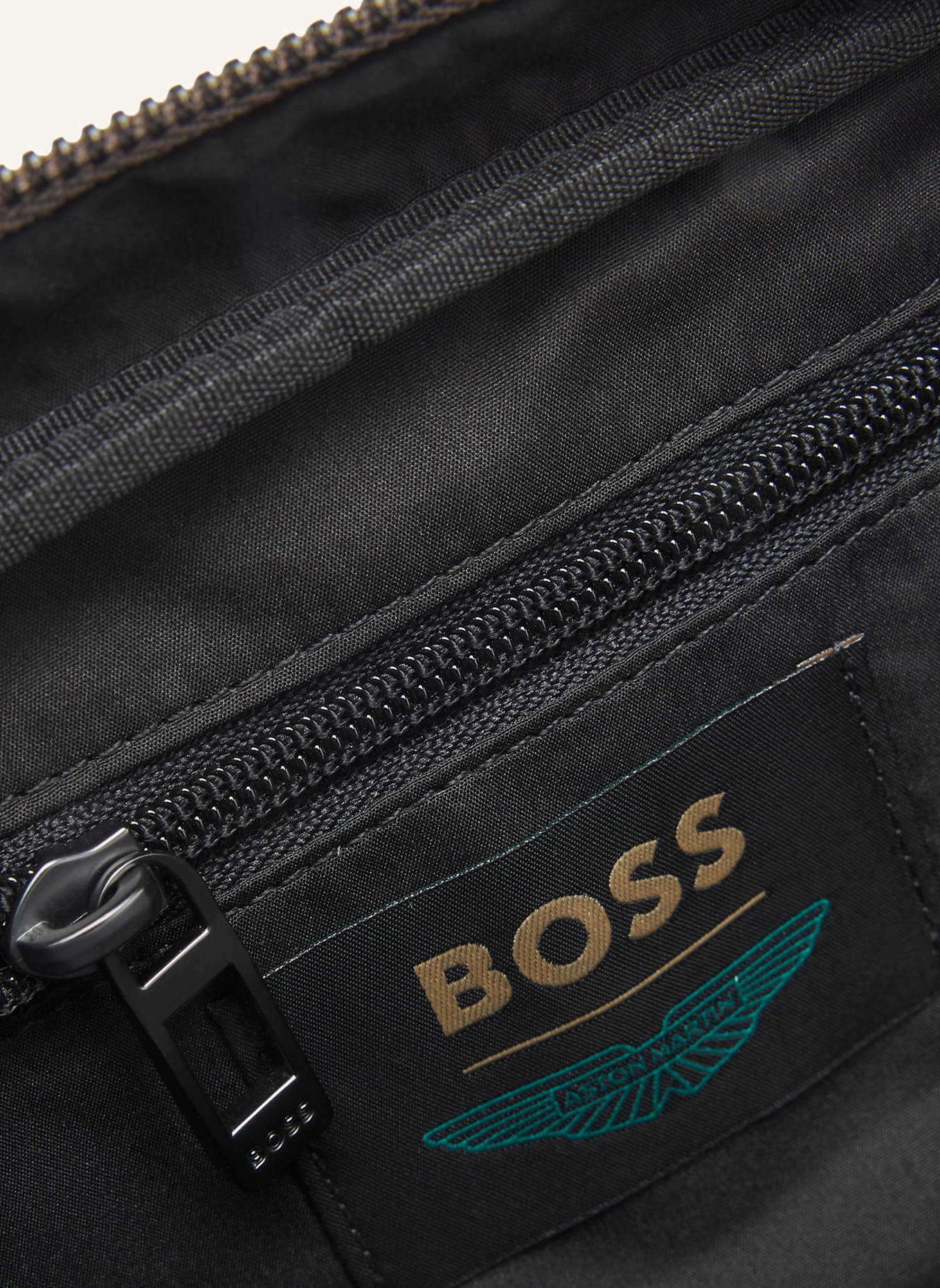 BOSS Crossbody-Tasche EW CROSSB_K_AM: TAUPE