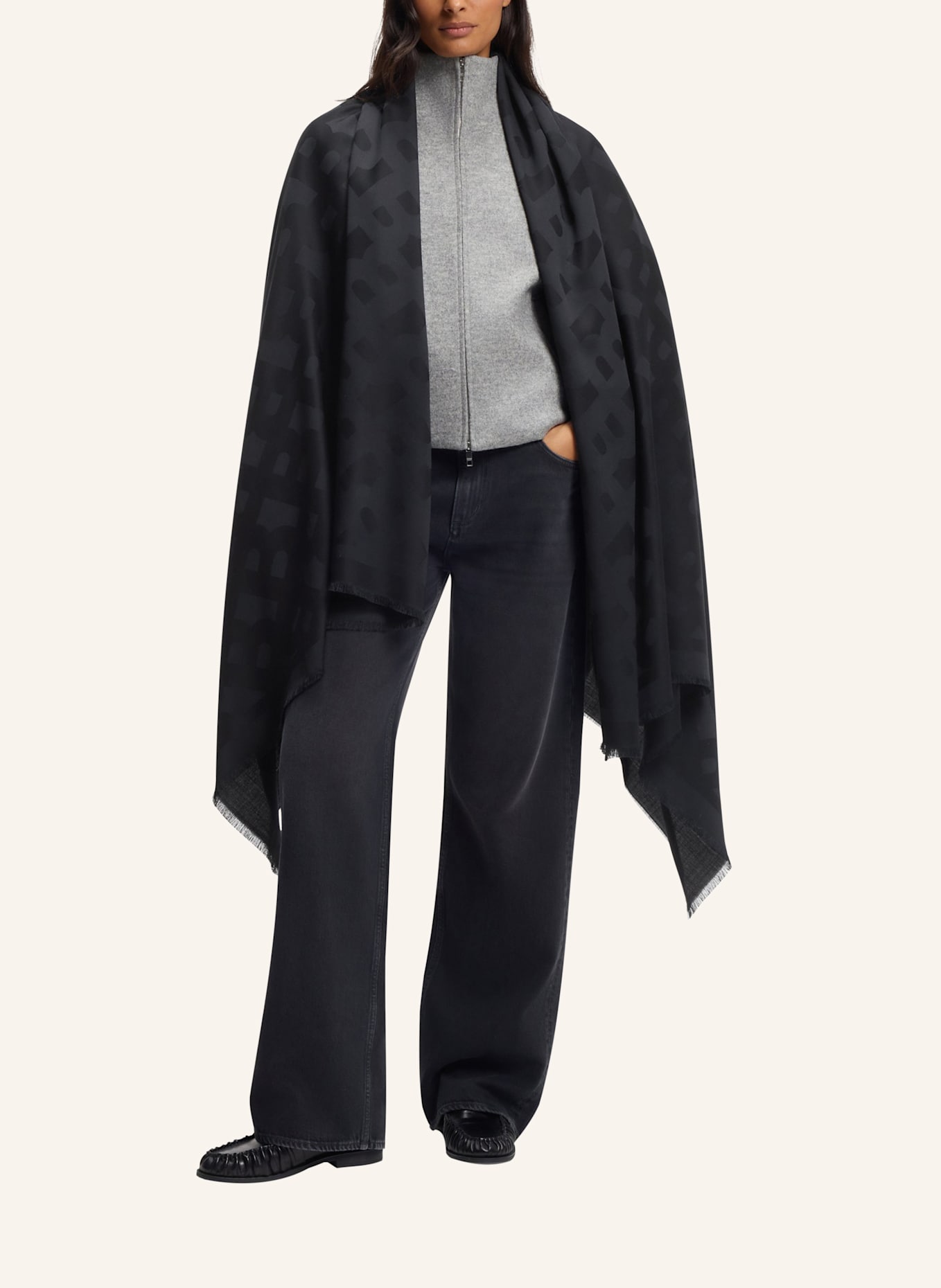 BOSS Gewebter Schal MONYQUE_100*200: SCHWARZ