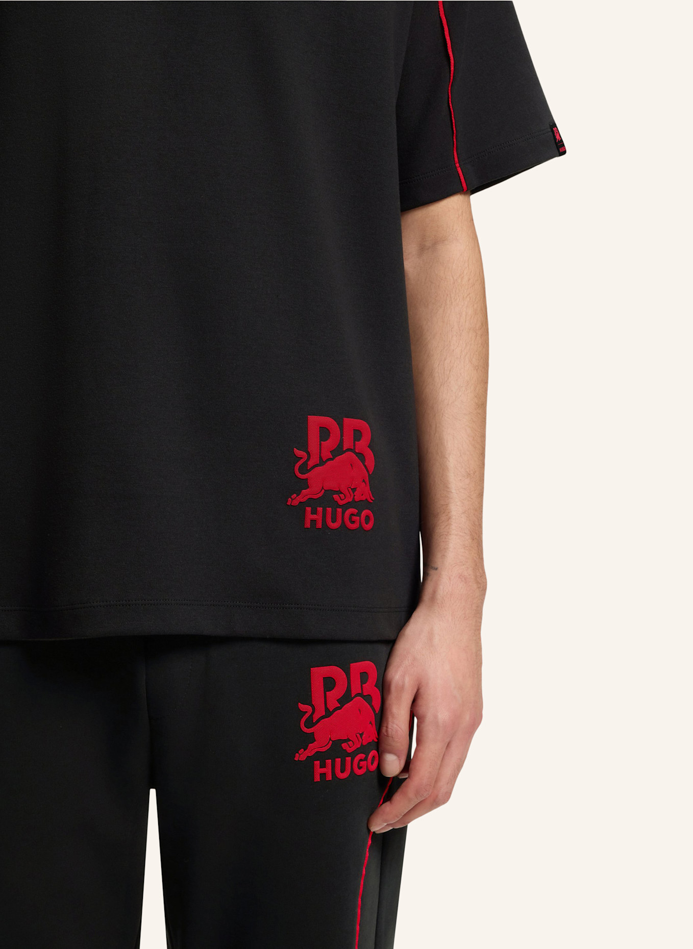 HUGO T-Shirt DOROX_RB Oversize Fit: SCHWARZ