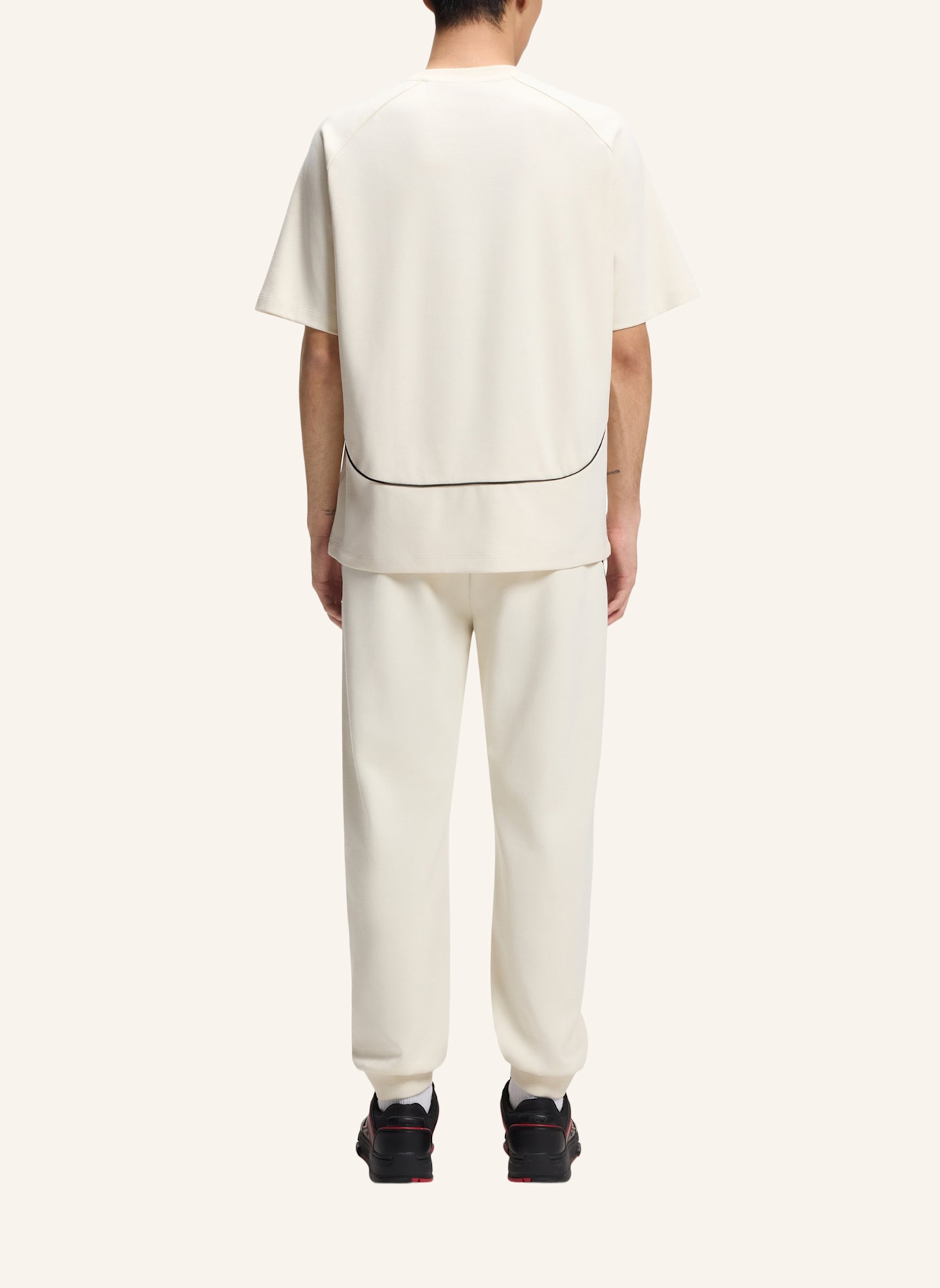 HUGO T-Shirt DOROX_RB Oversize Fit: WEISS