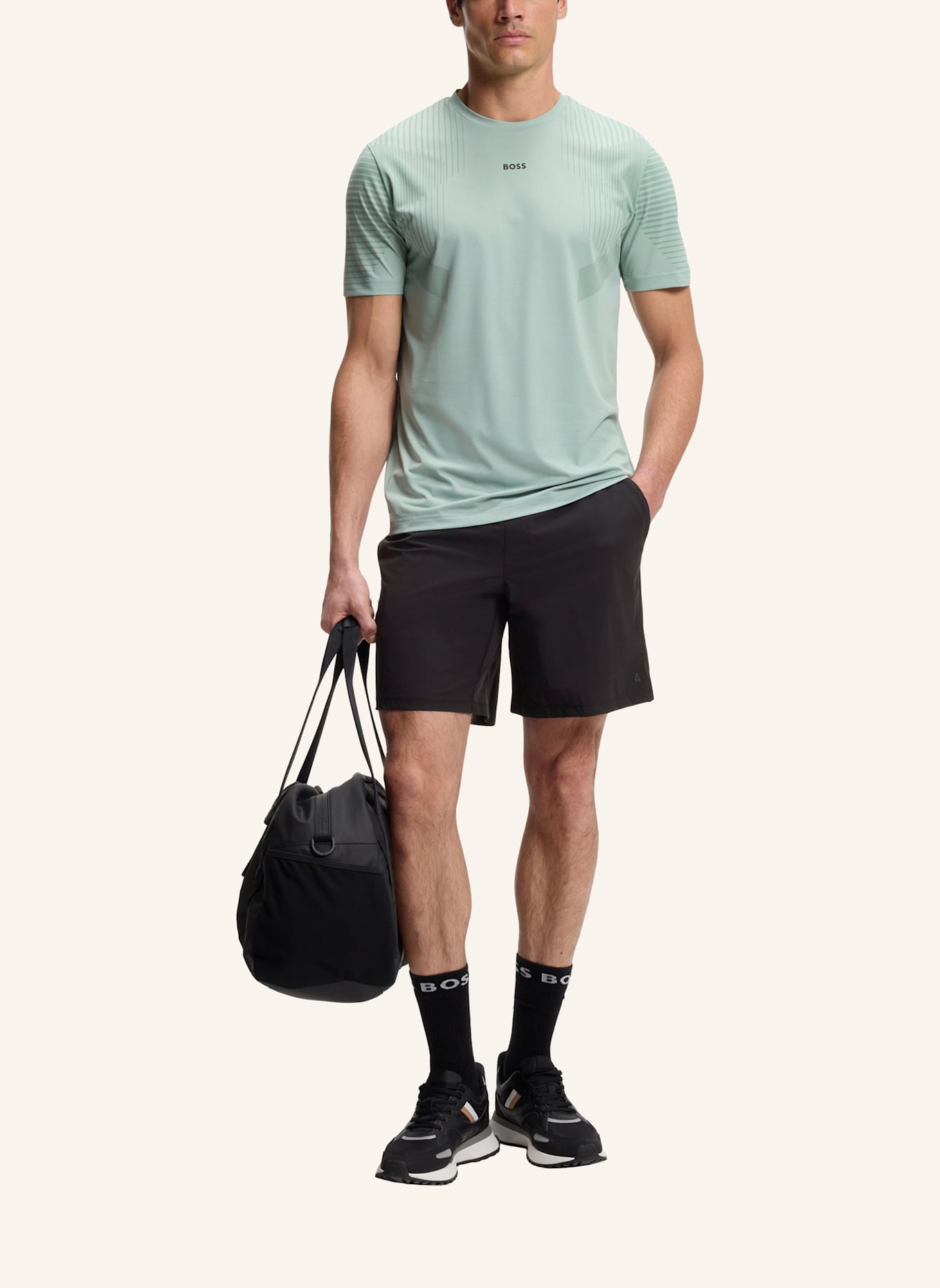 BOSS Short S_ACTIVEMOVE2_7 INCH: SCHWARZ