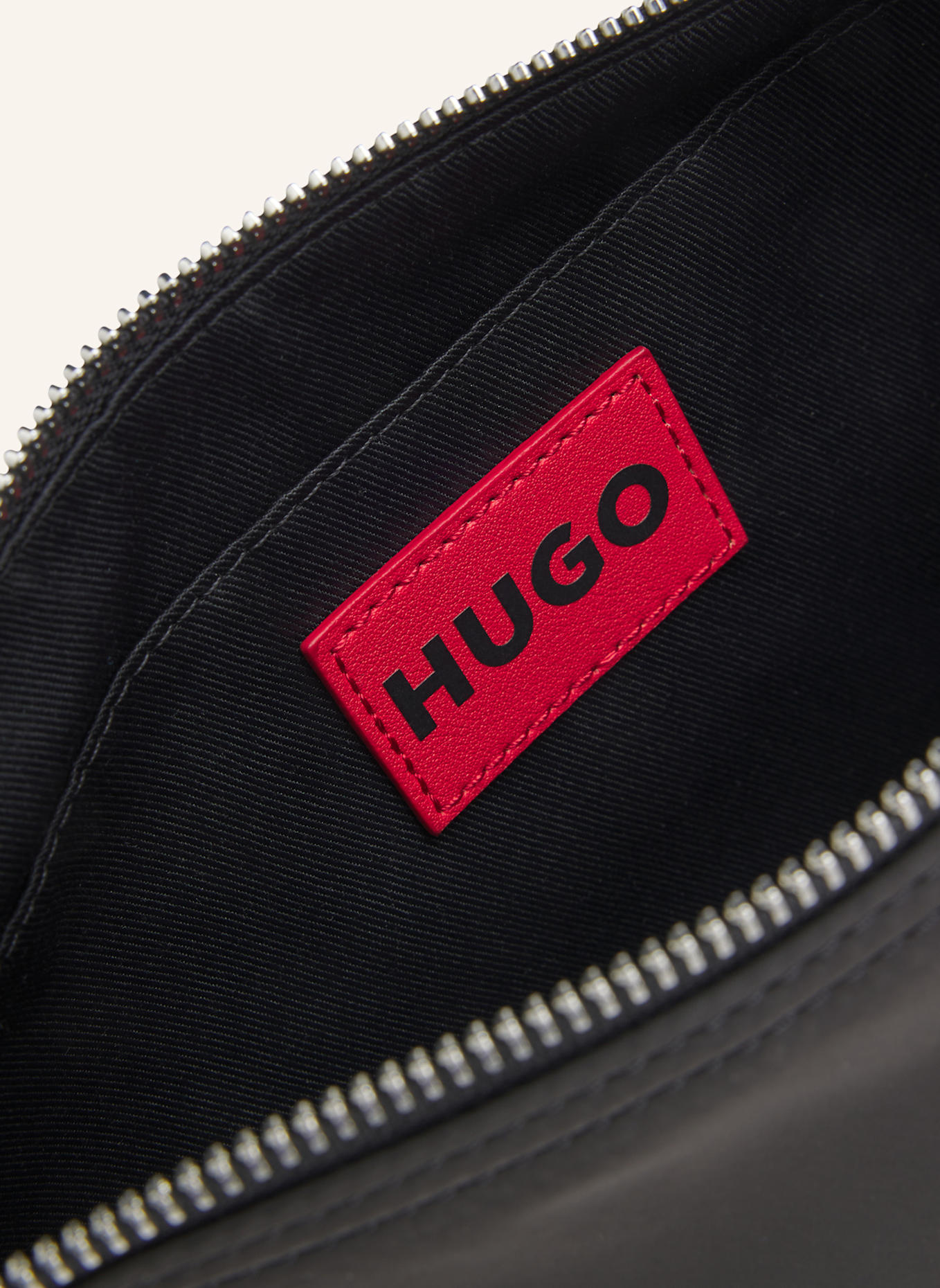 HUGO Umhängetasche NEEKO N_SHOULDER BAG: SCHWARZ