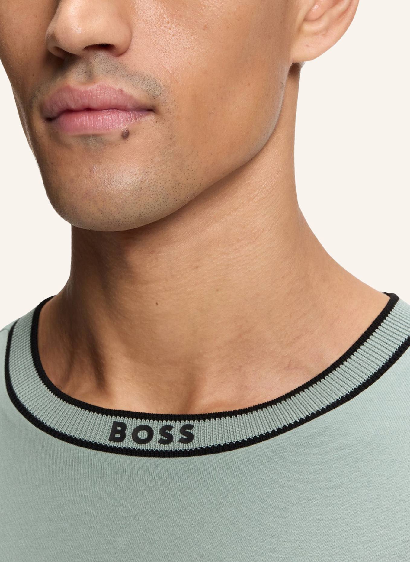 BOSS T-Shirt: GRÜN