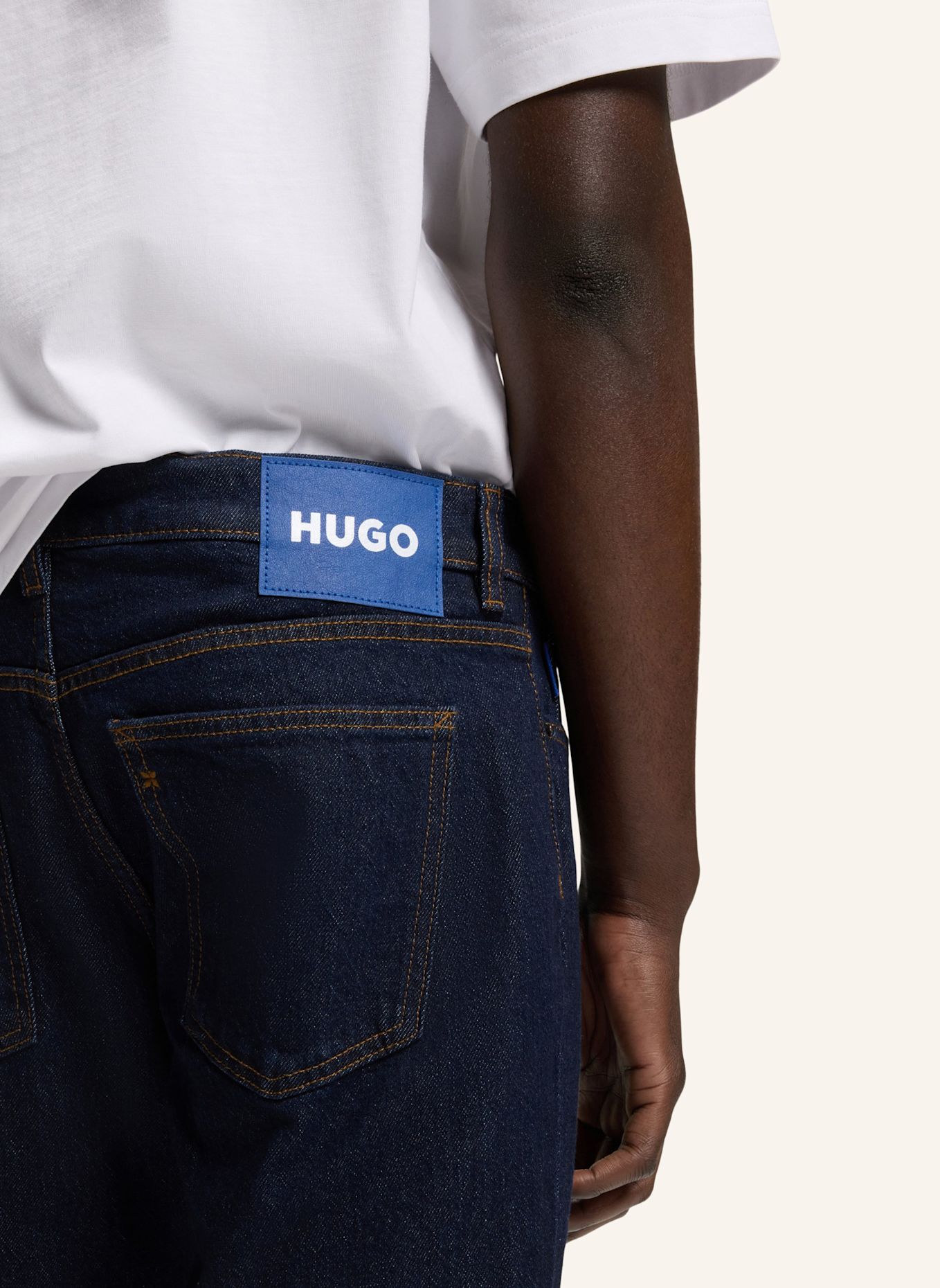 HUGO Jeans BRODY Tapered Fit: DUNKELBLAU