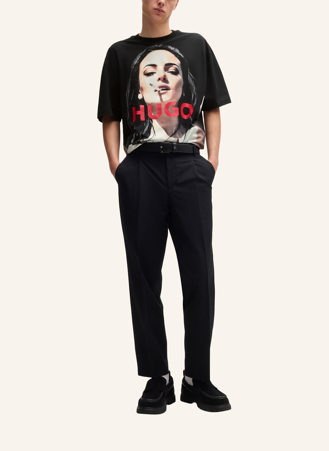 HUGO T-Shirt DUWEDIE Oversize Fit: SCHWARZ