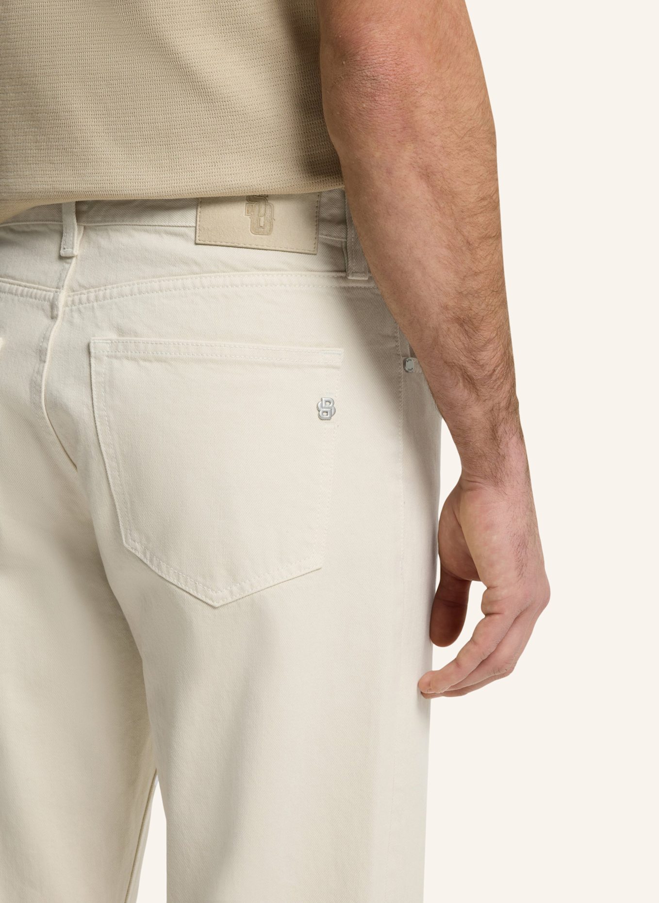 BOSS Jeans AKRON_SO Relaxed Fit: WEISS