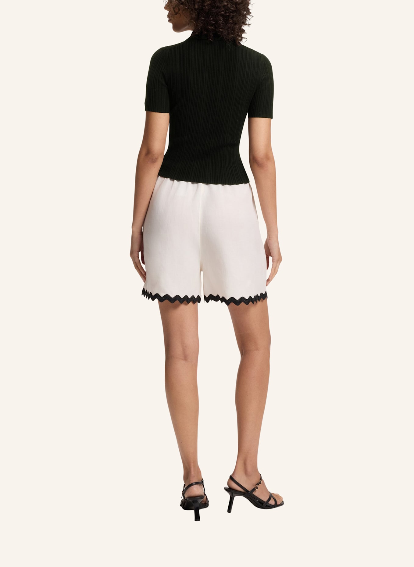 HUGO Pullover SAREPLETTE Slim Fit: SCHWARZ