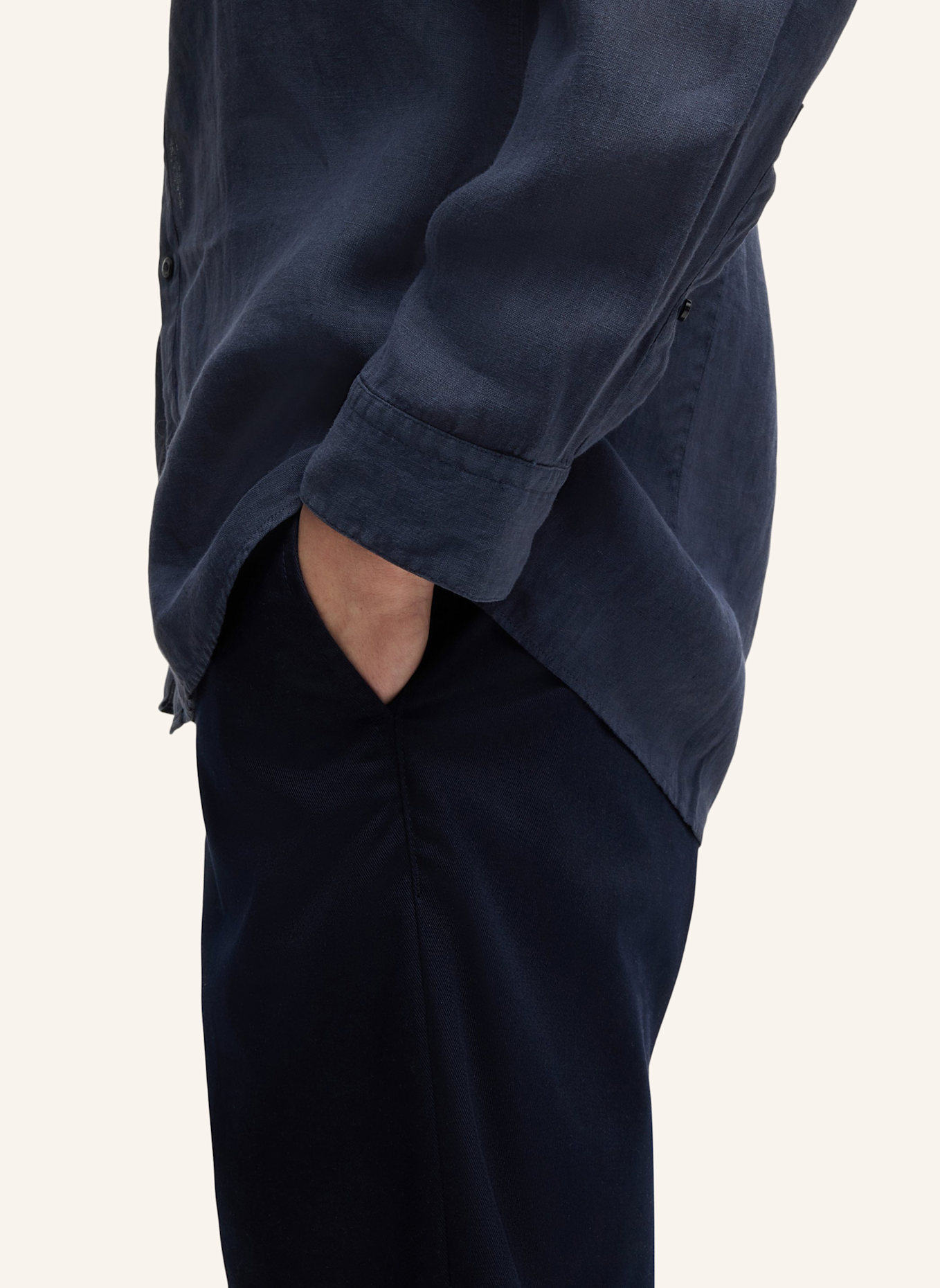 HUGO Business Hemd ELVORY Slim Fit: DUNKELBLAU