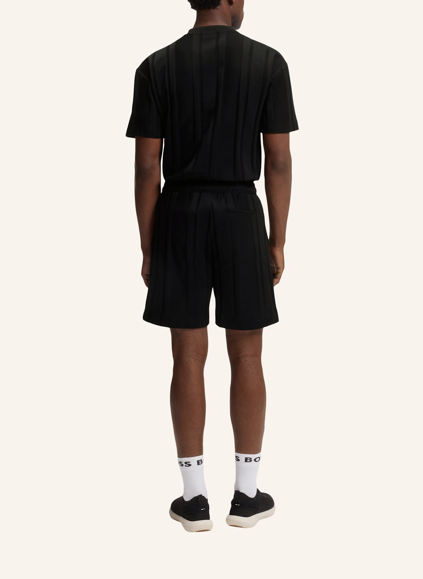 BOSS T-Shirt TS_BB BC LUX GRX Relaxed Fit: SCHWARZ