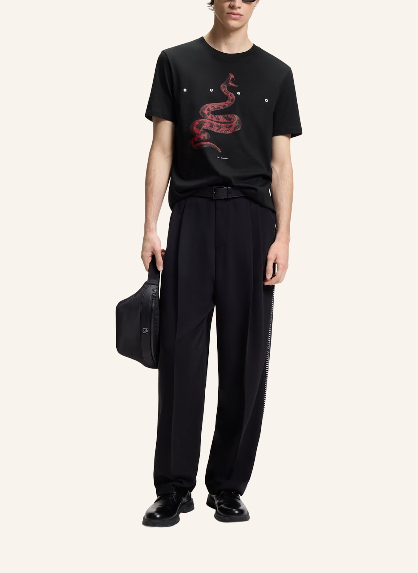 HUGO T-Shirt DISCORB Regular Fit: SCHWARZ