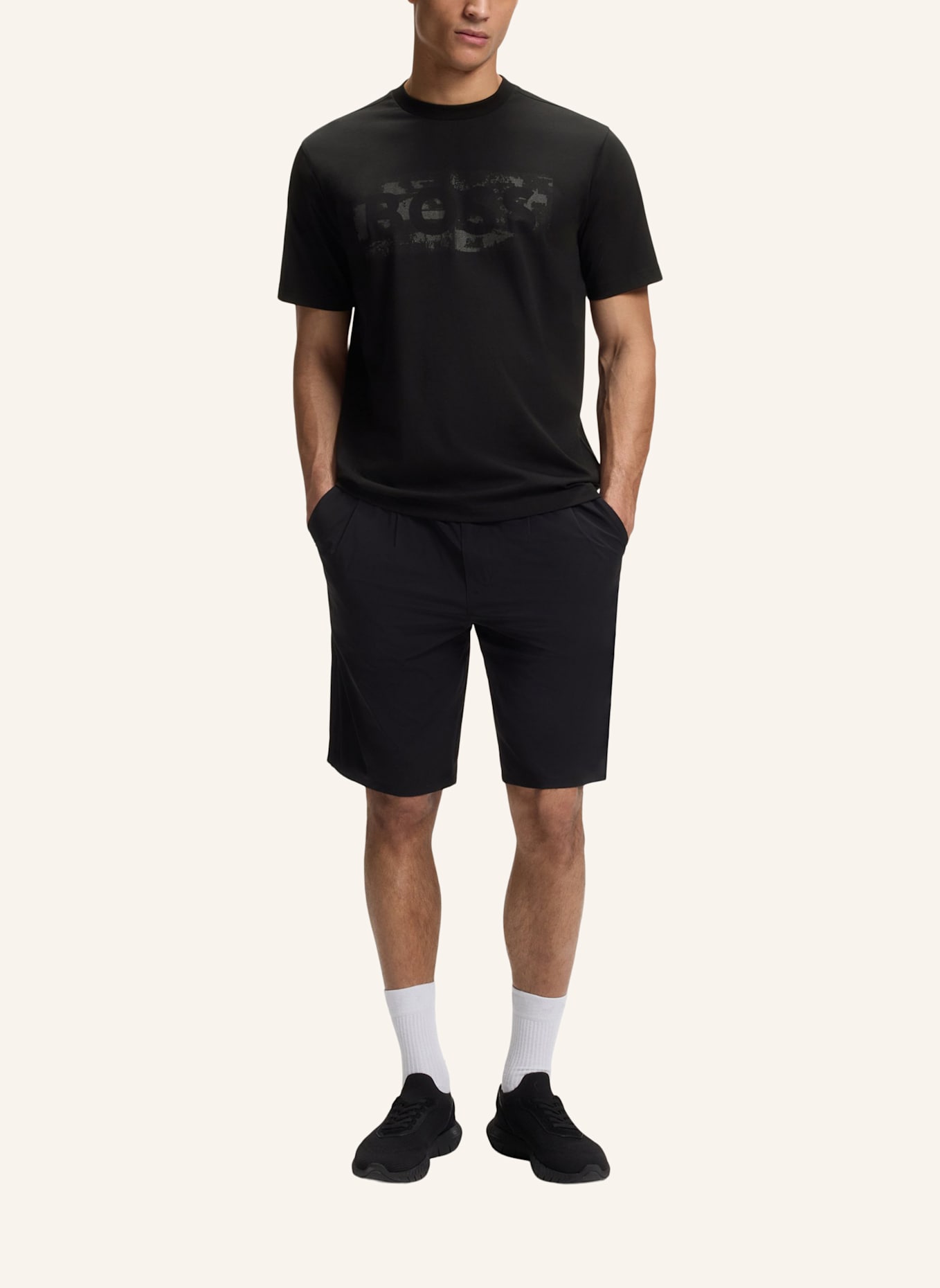 BOSS T-Shirt TS_GLOBE LOGOPATTERN Regular Fit: SCHWARZ