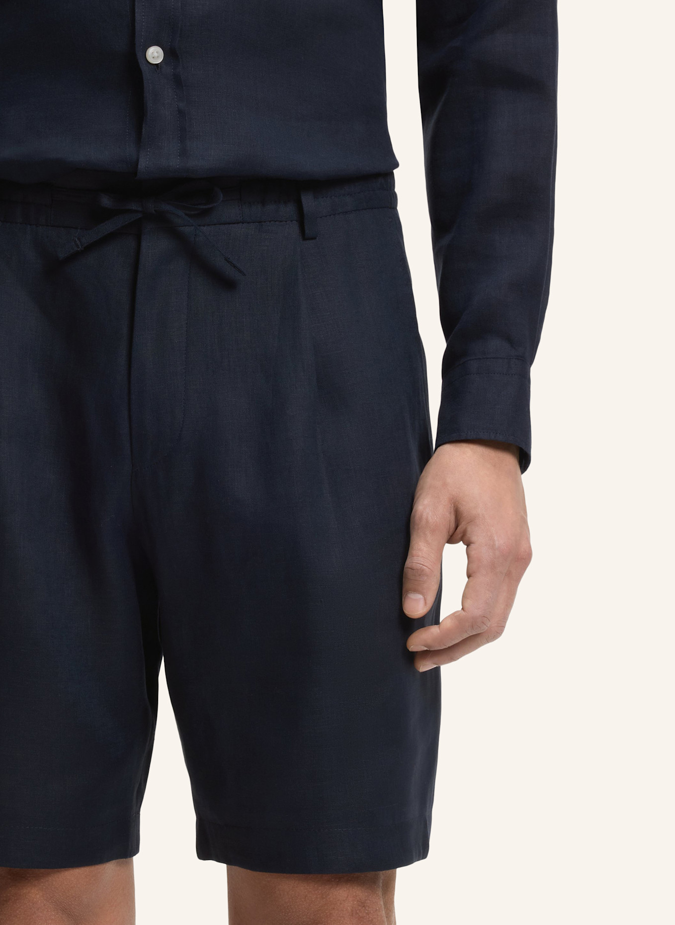 BOSS Short C-PERIN-RDS-S-262 Tapered Fit: DUNKELBLAU