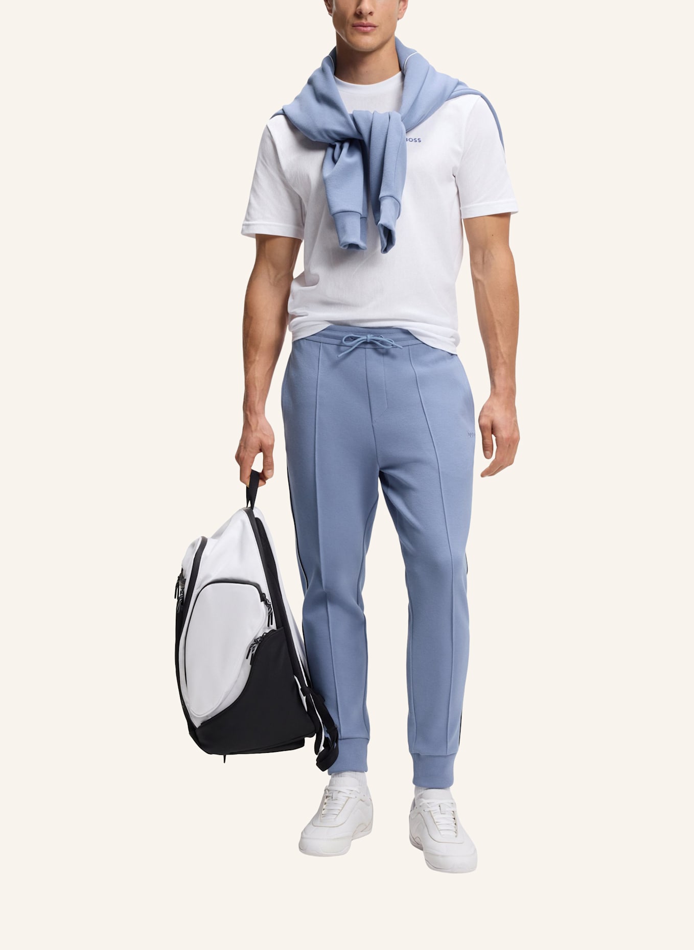 BOSS Sweatpants JOIN HADIKO: HELLBLAU