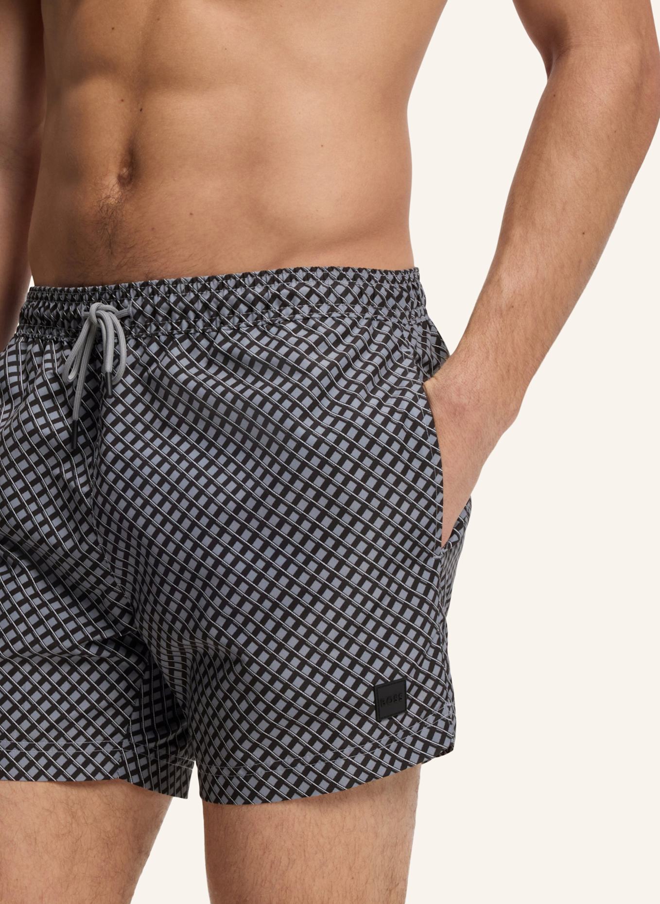 BOSS Badeshorts VIBE: GRAU