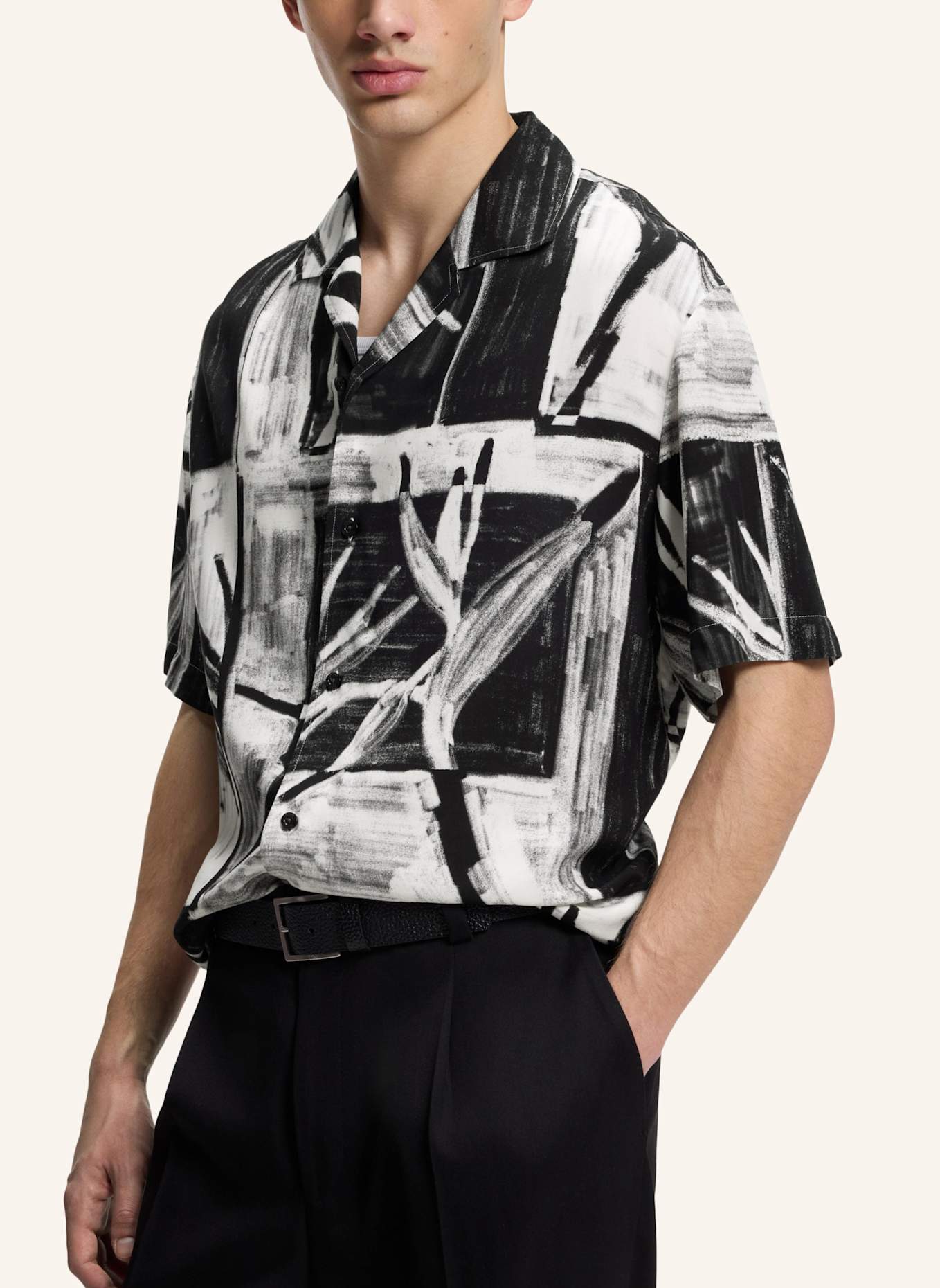 HUGO Business Hemd EXOLINO Oversize Fit: SCHWARZ