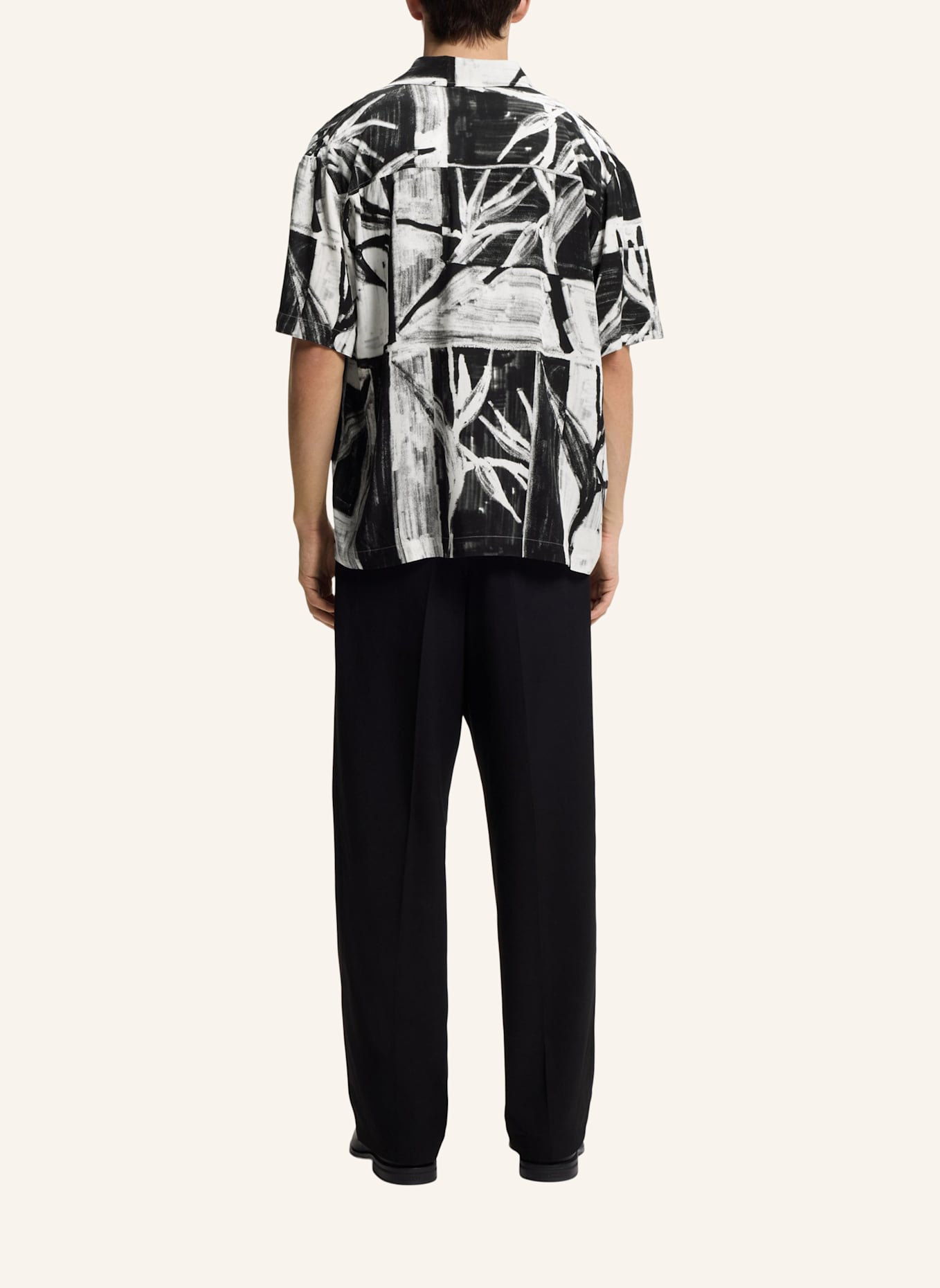HUGO Business Hemd EXOLINO Oversize Fit: SCHWARZ