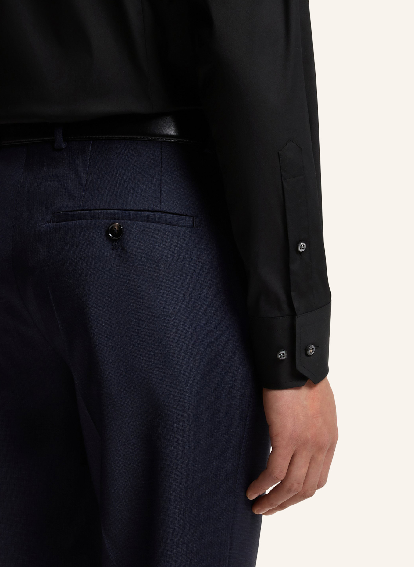 BOSS Business Hemd L-HAYS-KENT-C1-243 Slim Fit: SCHWARZ