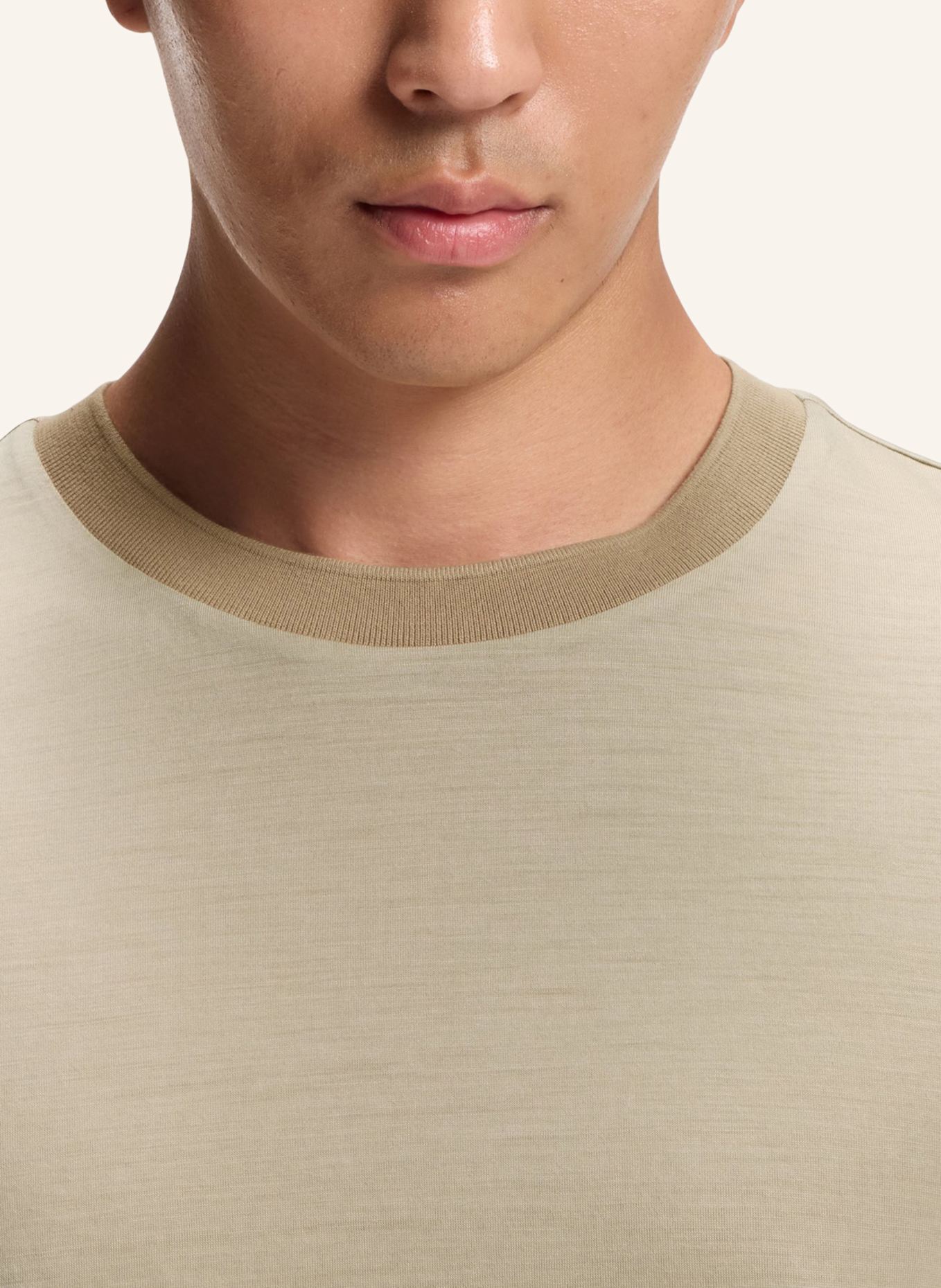 BOSS T-Shirt L-TESAR 137 Regular Fit