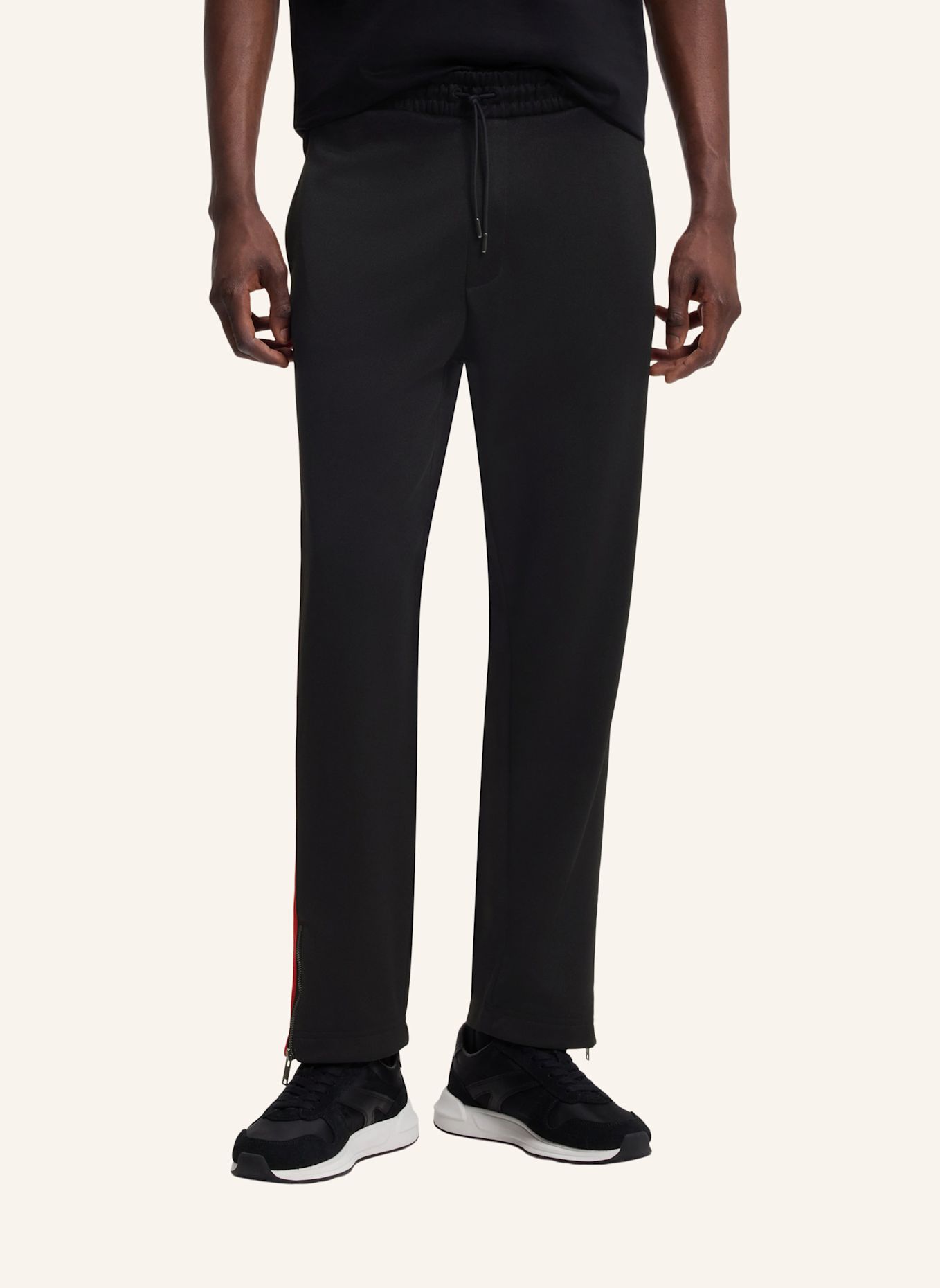 HUGO Jogginghose DOLOS Relaxed Fit: SCHWARZ
