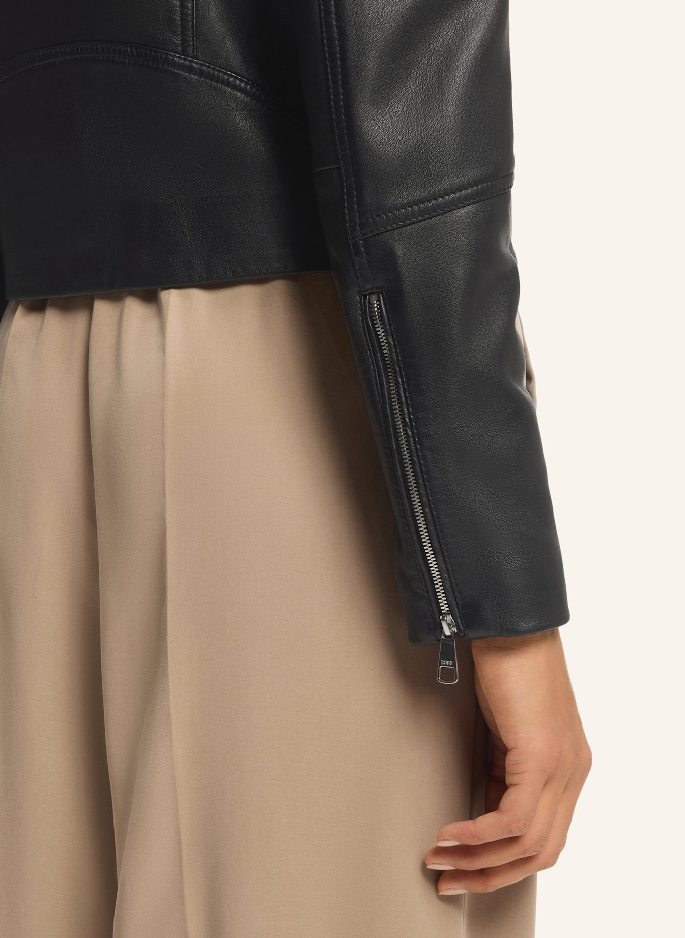 BOSS Lederjacke C_SALESTE1 Regular Fit: SCHWARZ