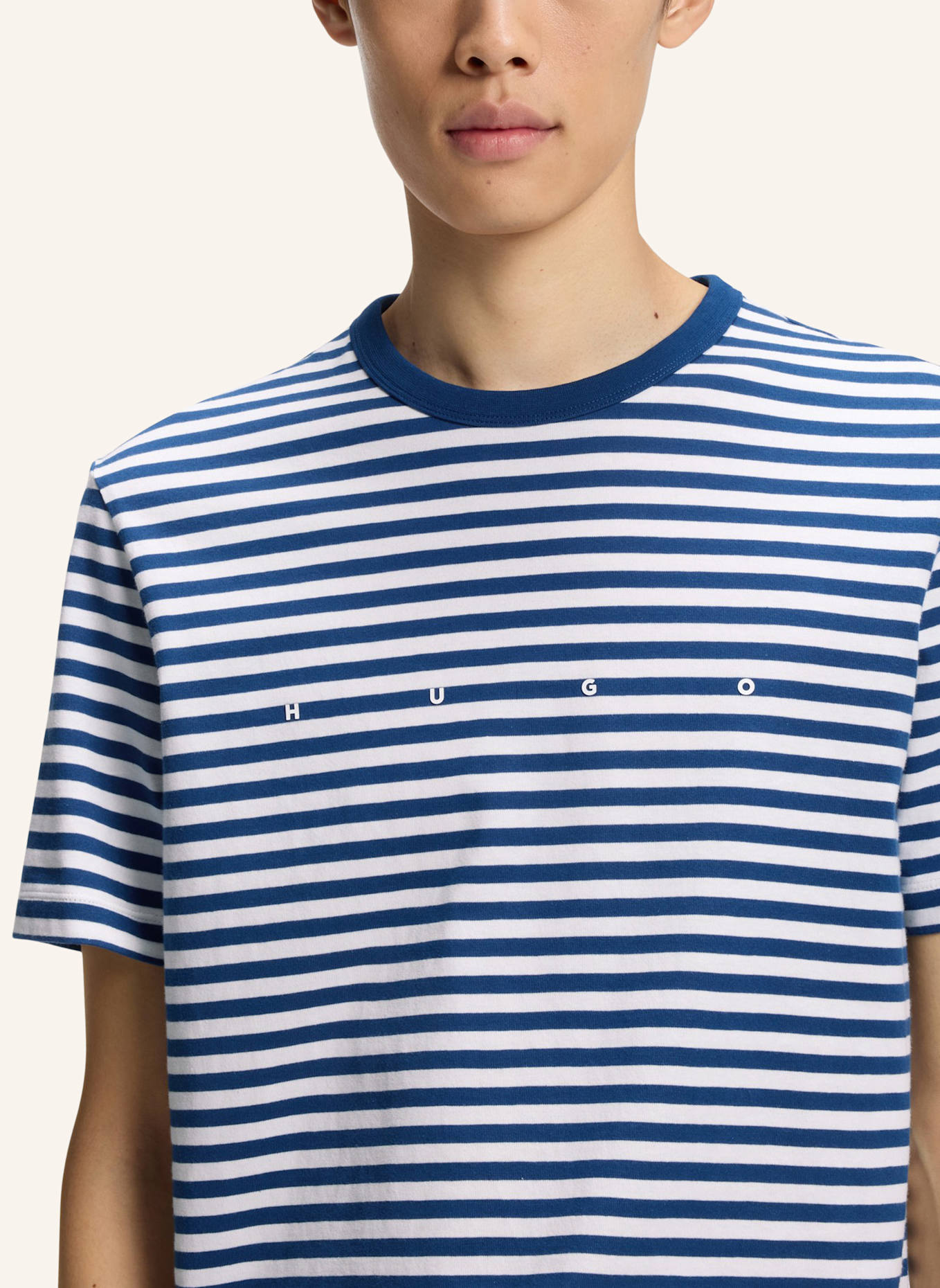 HUGO T-Shirt DEMPTEE Relaxed Fit: BRAUN