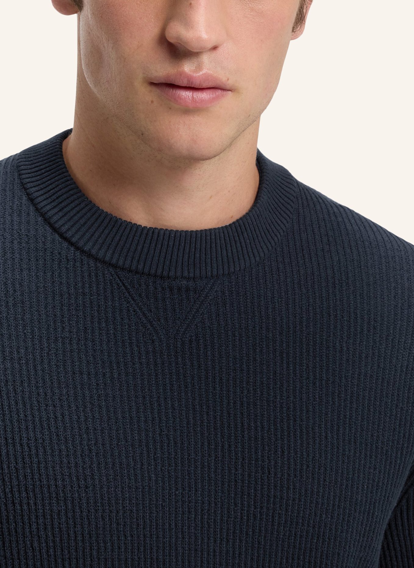 BOSS Pullover AKIPANO Regular Fit: DUNKELBLAU