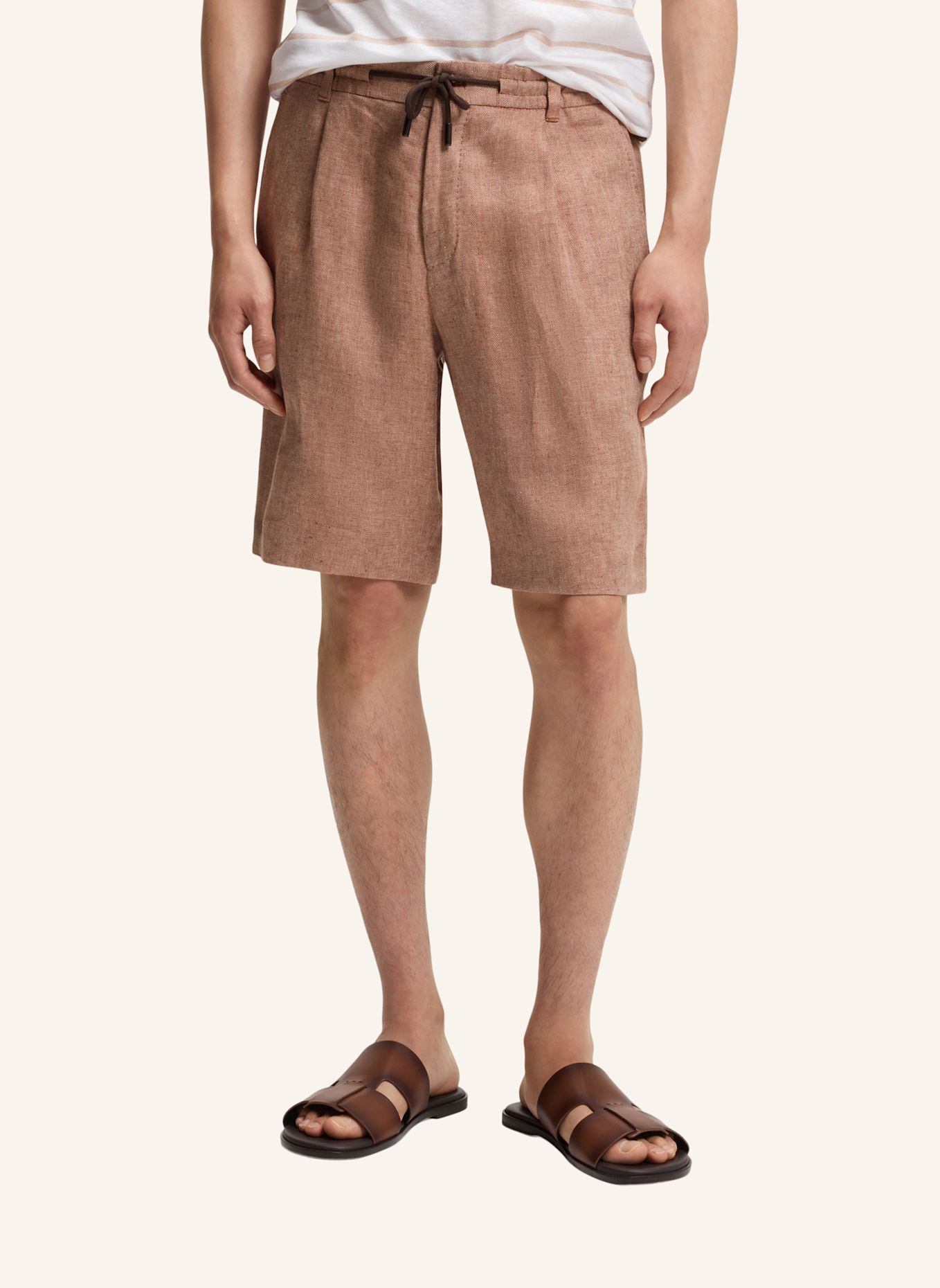 BOSS L-PEETL-PL-RDS-S-252 Tapered Fit: BRAUN