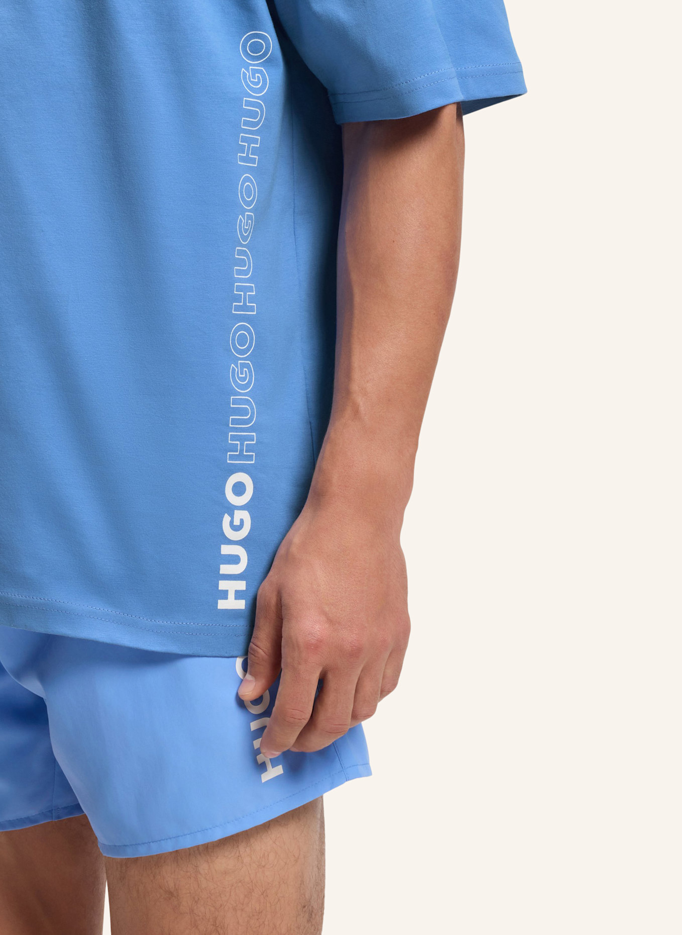 HUGO Badeshort TIKI T-SHIRT: BLAU