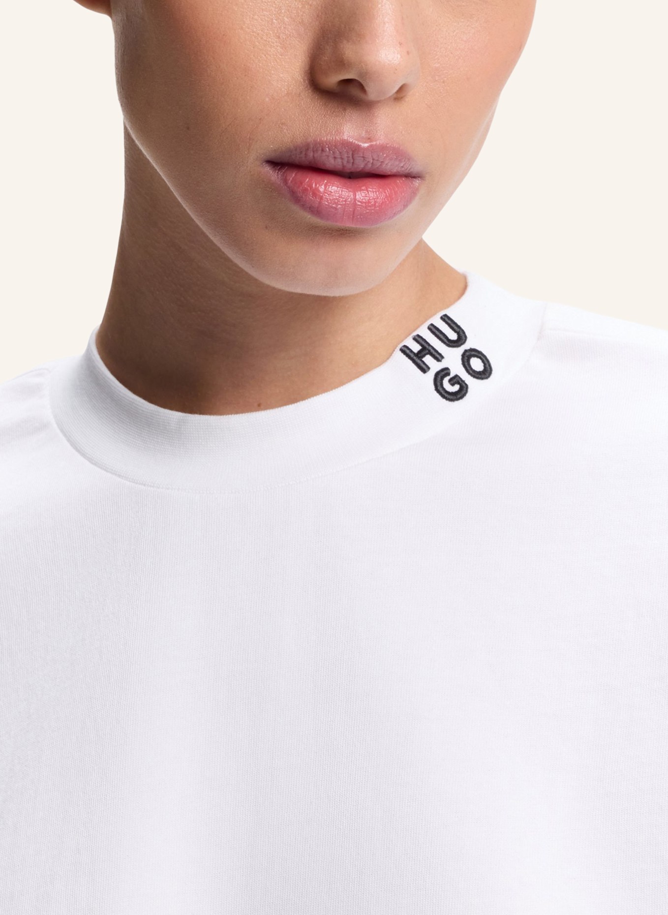 HUGO T-Shirt DAMELODY Relaxed Fit: WEISS