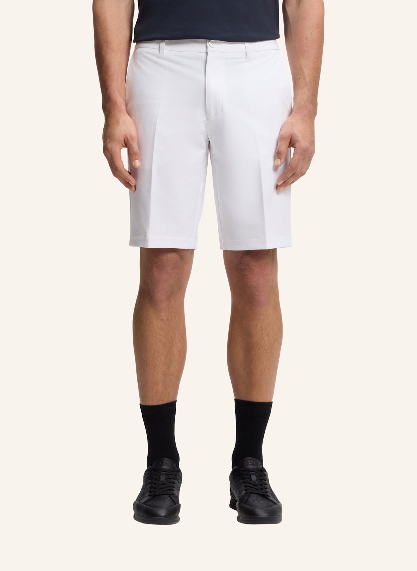 BOSS Kurze Hose S_COMMUTER_10.5 INCH Slim Fit: WEISS