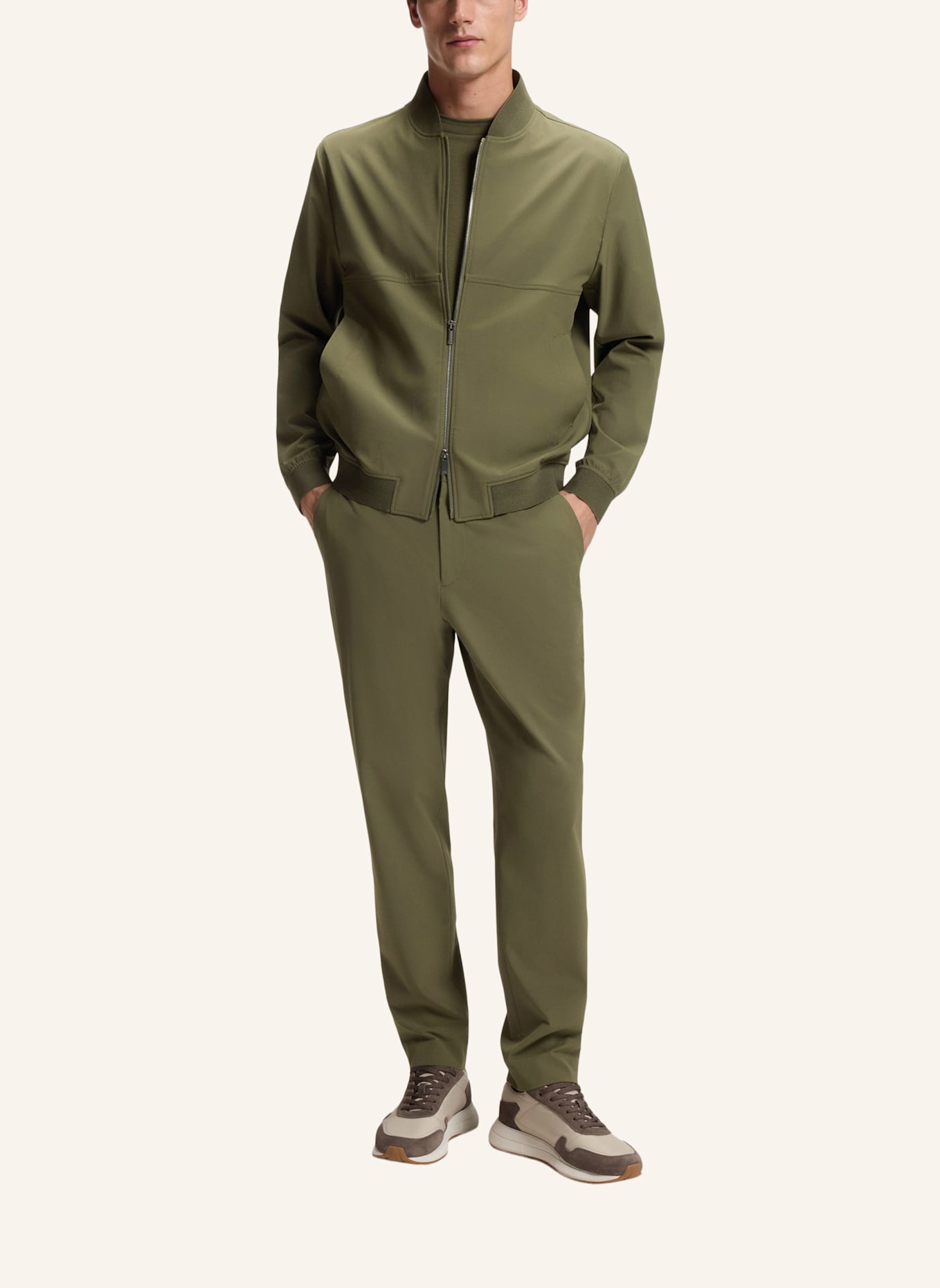 BOSS Business Hose P-PERIN-RDS-WG-263F Tapered Fit: GRÜN