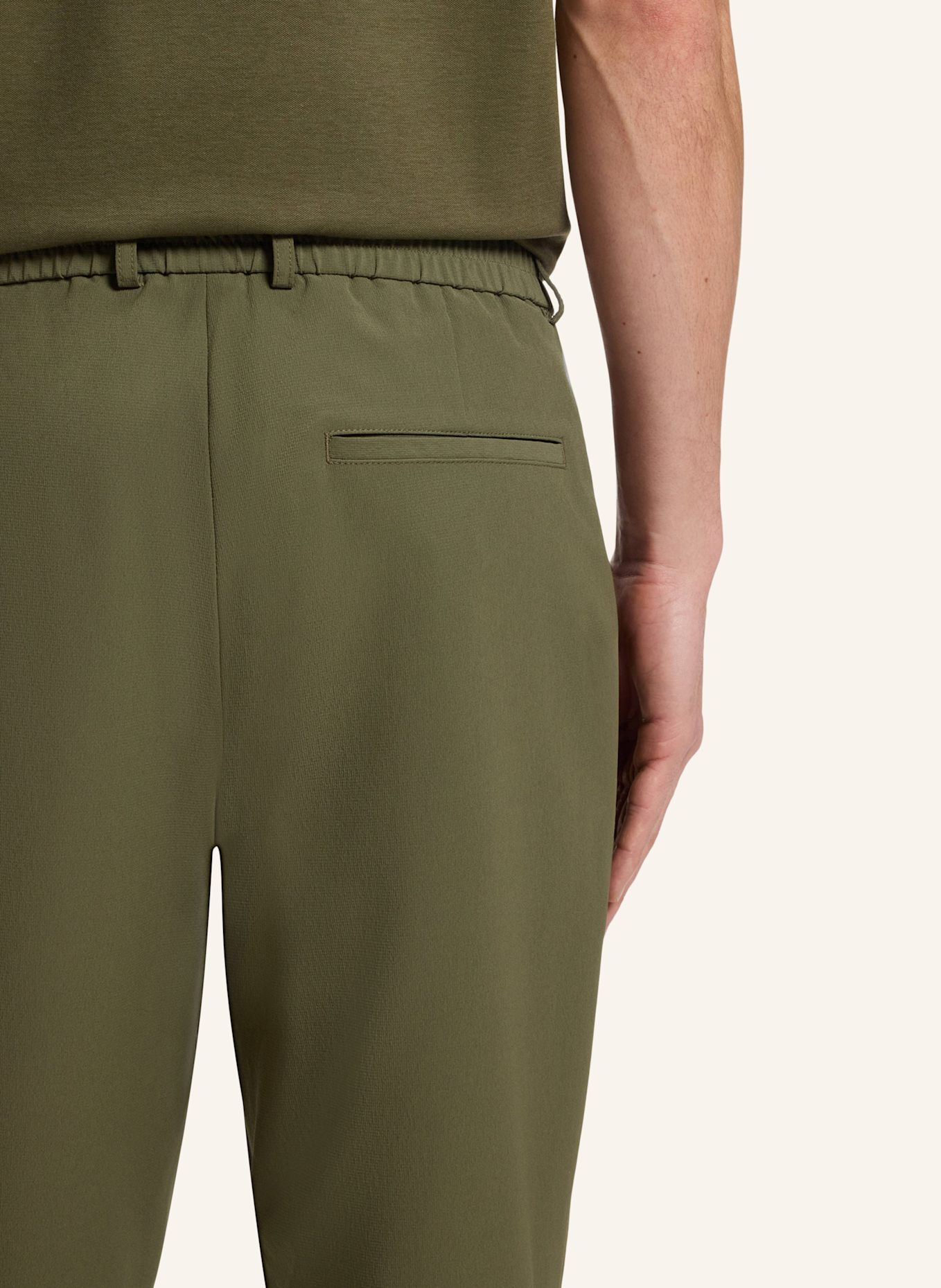 BOSS Business Hose P-PERIN-RDS-WG-263F Tapered Fit: GRÜN