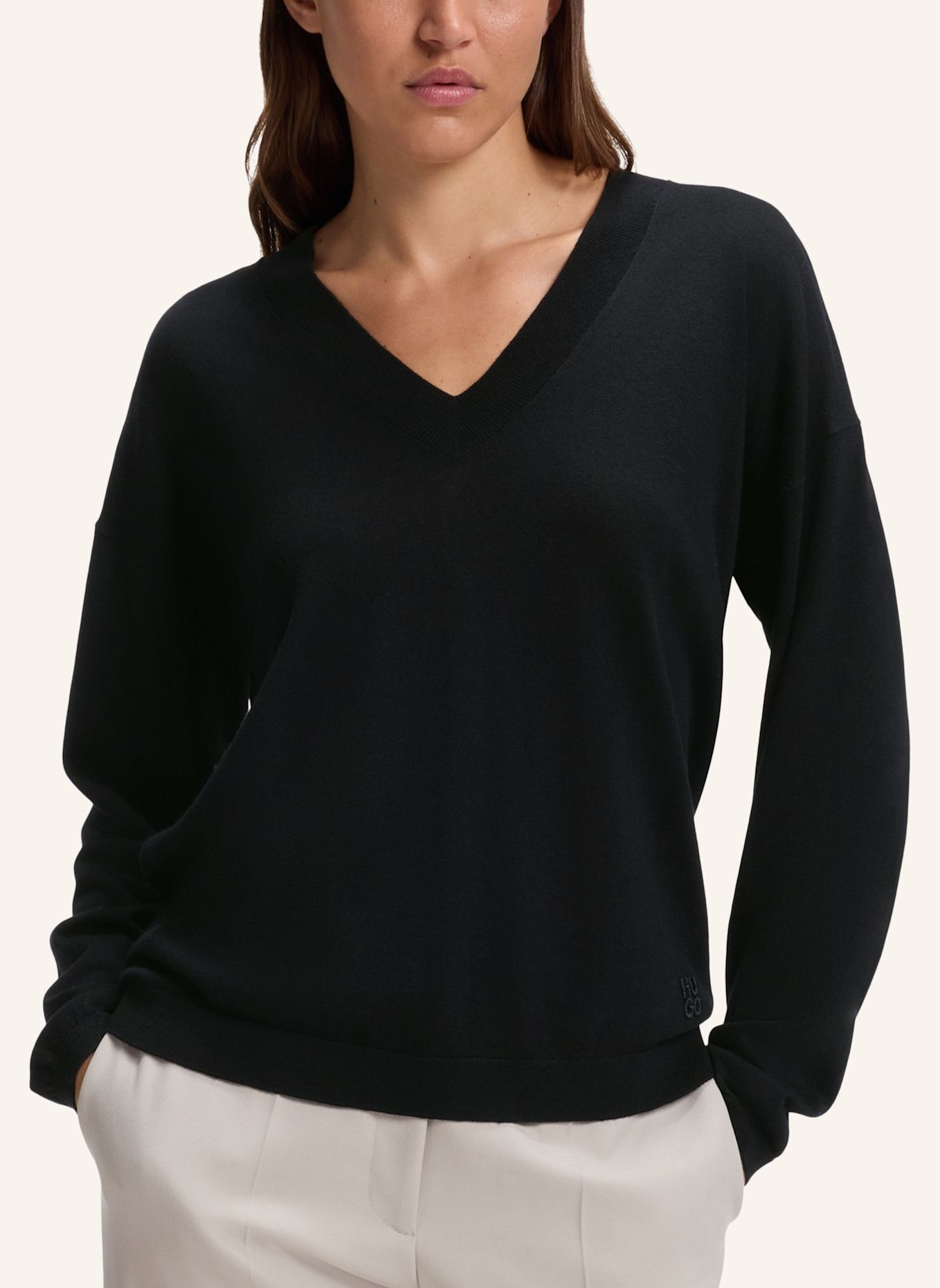 HUGO Sweater SESSARINA Relaxed Fit: SCHWARZ