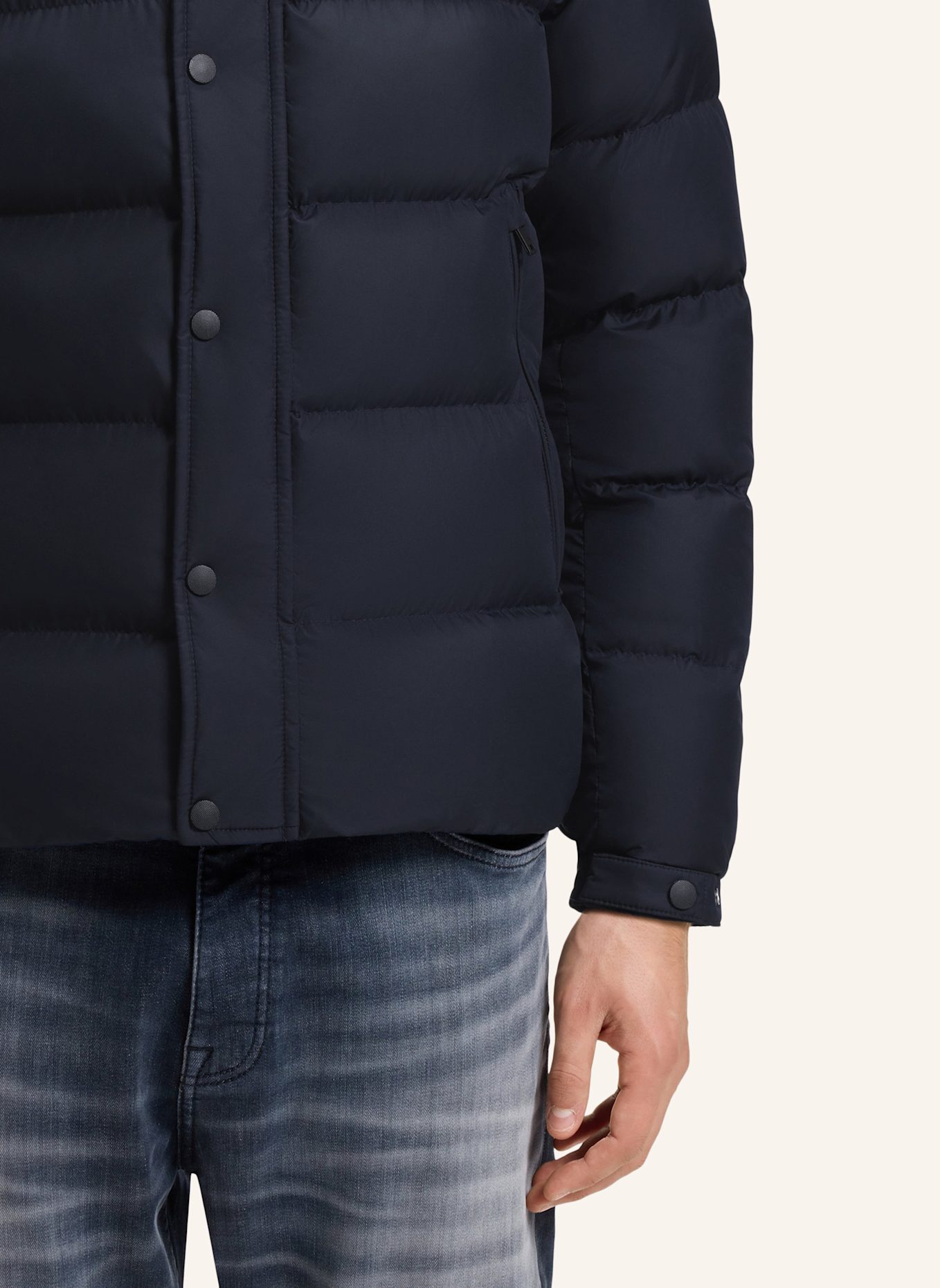 BOSS Down Jackets OMARIS1 Regular Fit: DUNKELBLAU