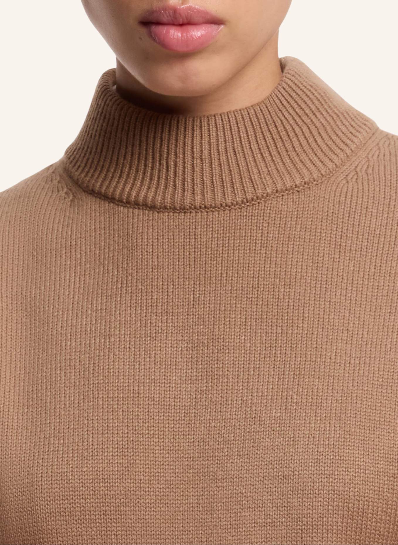 HUGO Knitted Dresses SORELLENY Oversize Fit: BRAUN