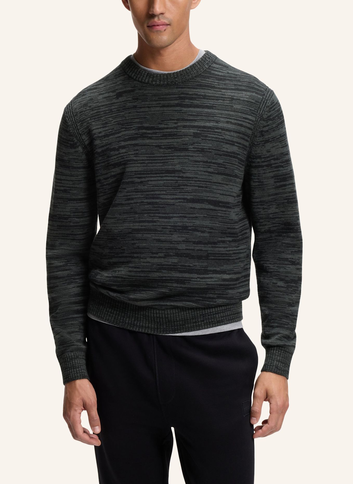 BOSS Pullover APEROSO Regular Fit: SCHWARZ