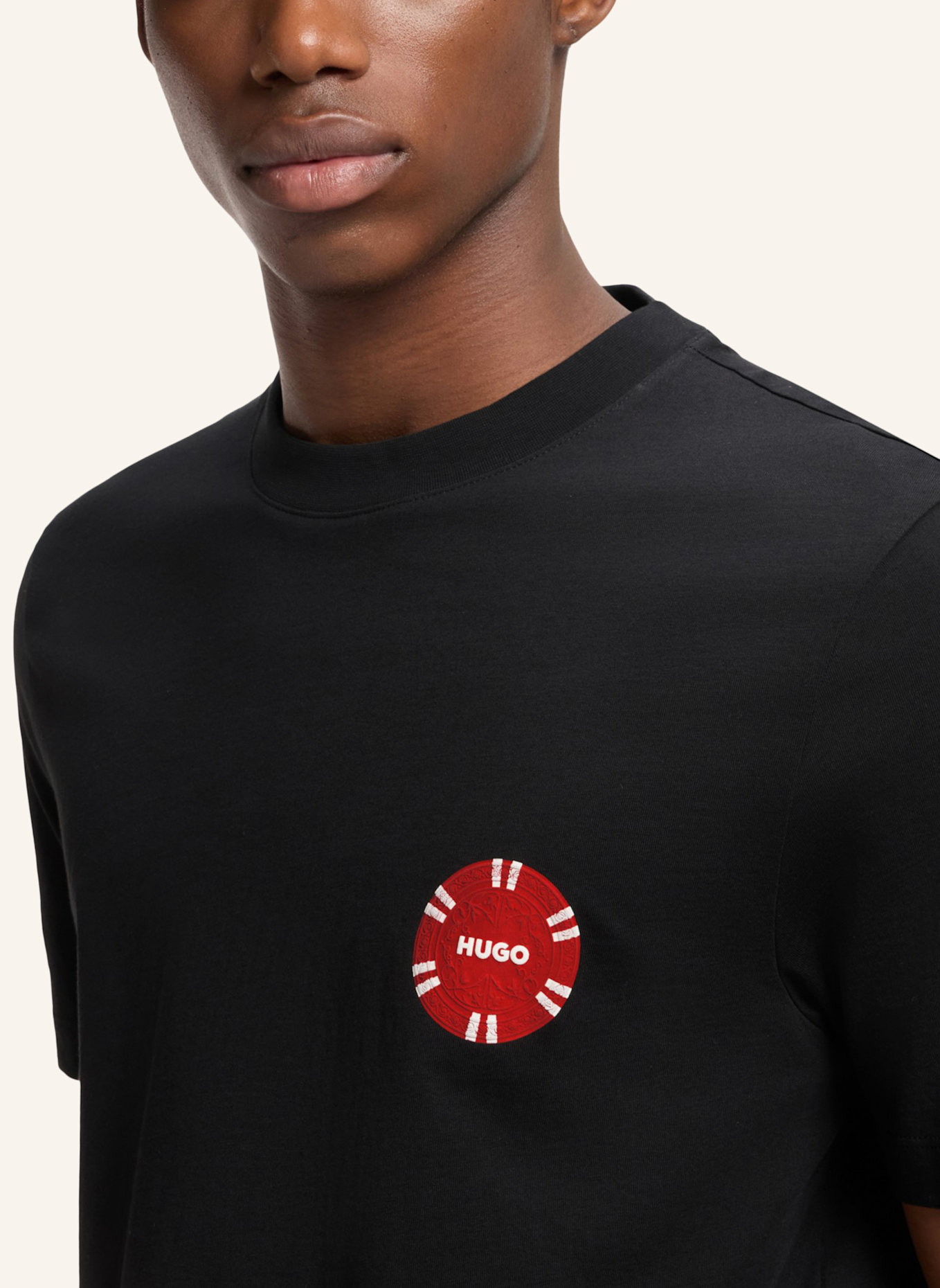HUGO T-Shirt DATRIL Regular Fit: SCHWARZ