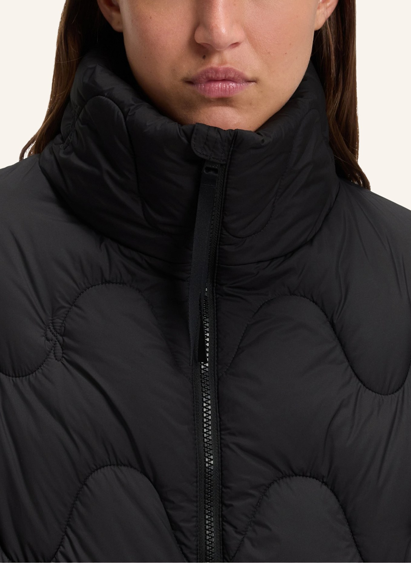 HUGO Jacke FALBALA-1 Relaxed Fit: SCHWARZ