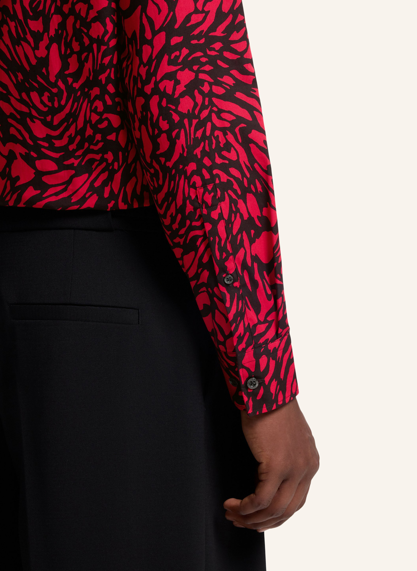 HUGO Hemd ERMO Slim Fit: PINK
