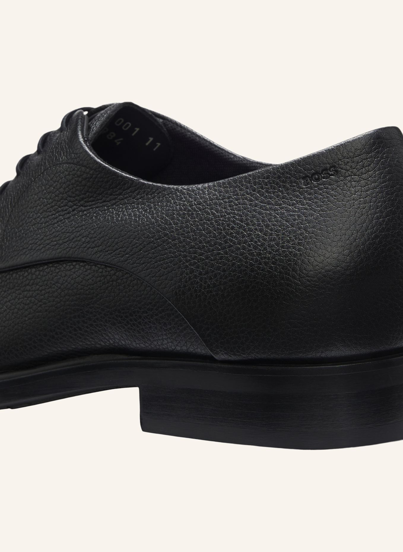 BOSS Monks P-WINSLOW_DR_BUCTGR: SCHWARZ