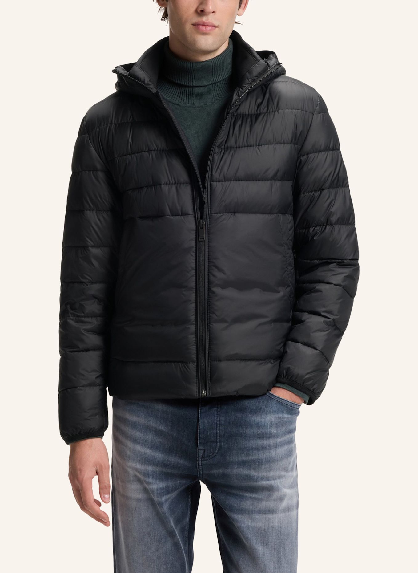 BOSS Jacke ODENNI Regular Fit: SCHWARZ